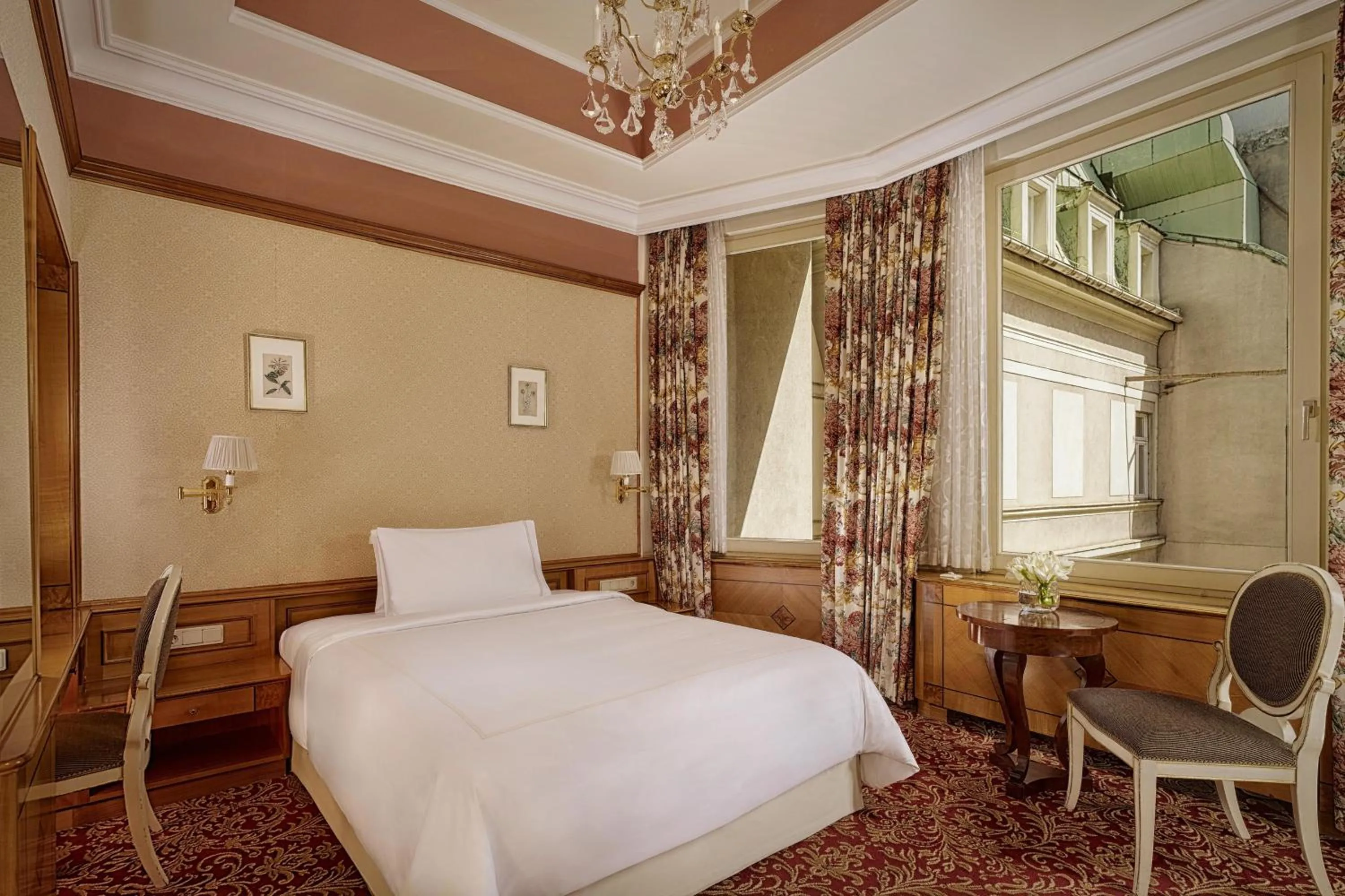 Photo of the whole room in Hotel Bristol, a Luxury Collection Hotel, Vienna