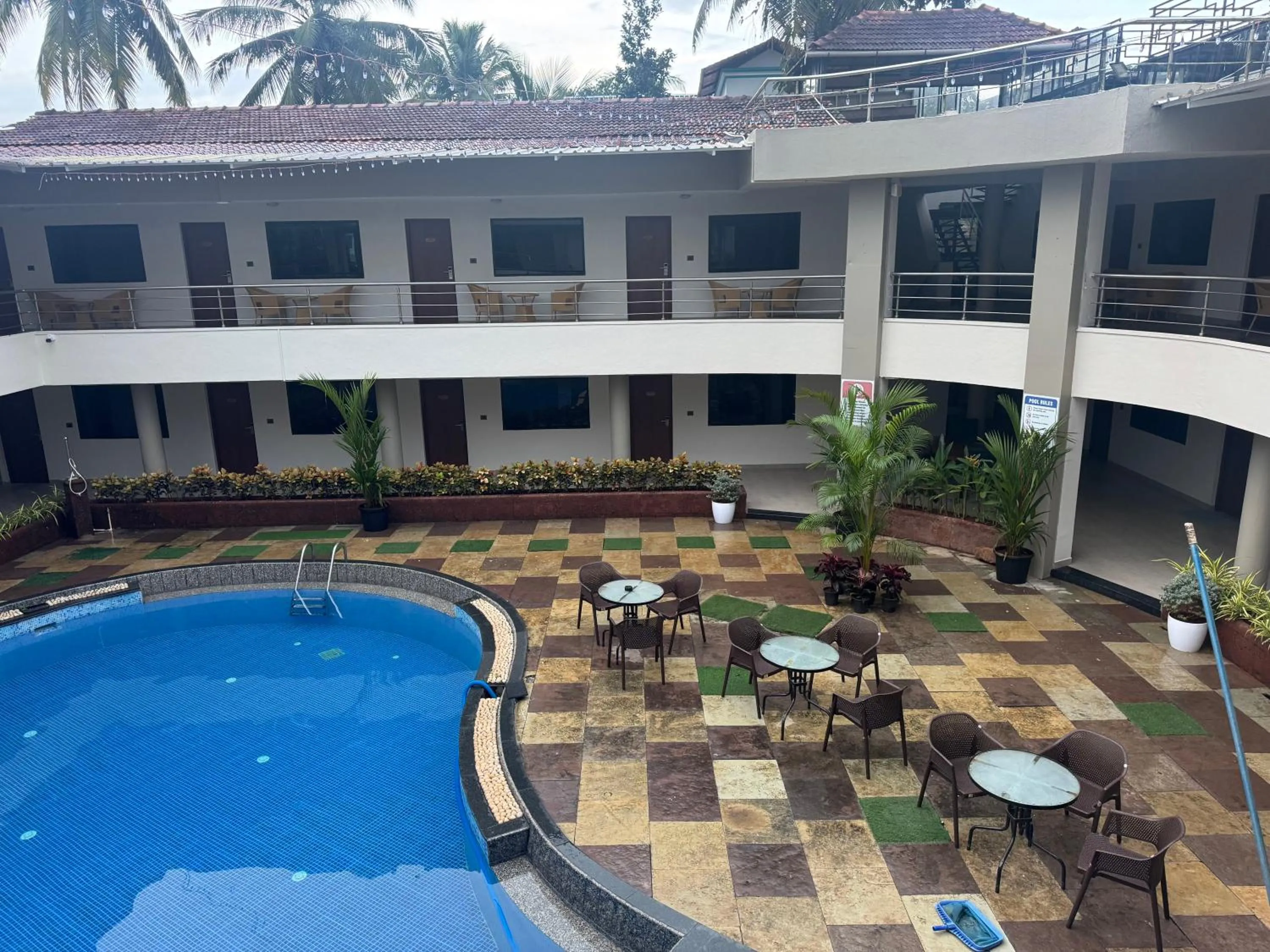 Swimming pool in White Sands Resort & Spa