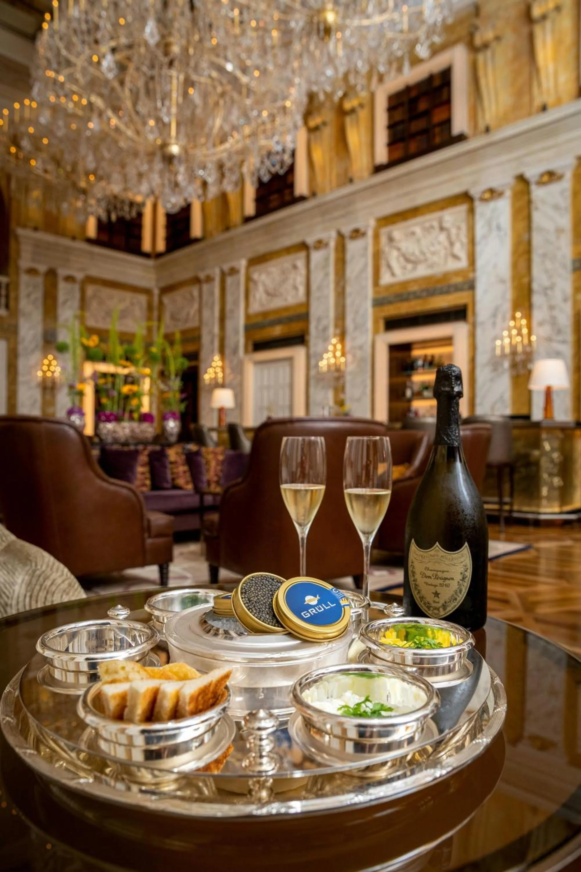 Lounge or bar in Hotel Imperial, a Luxury Collection Hotel, Vienna