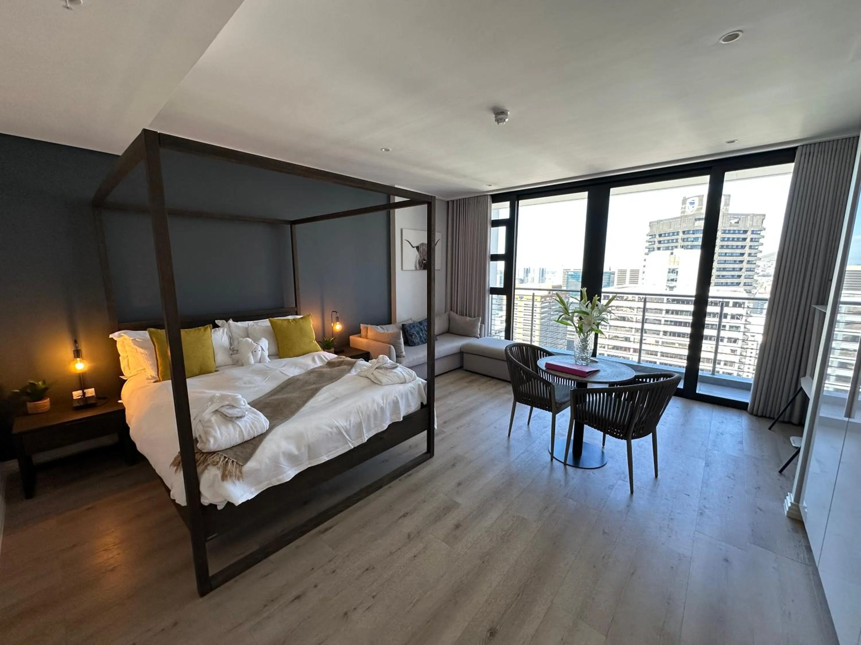 Property building, Bed in Urban Elephant 16 On Bree