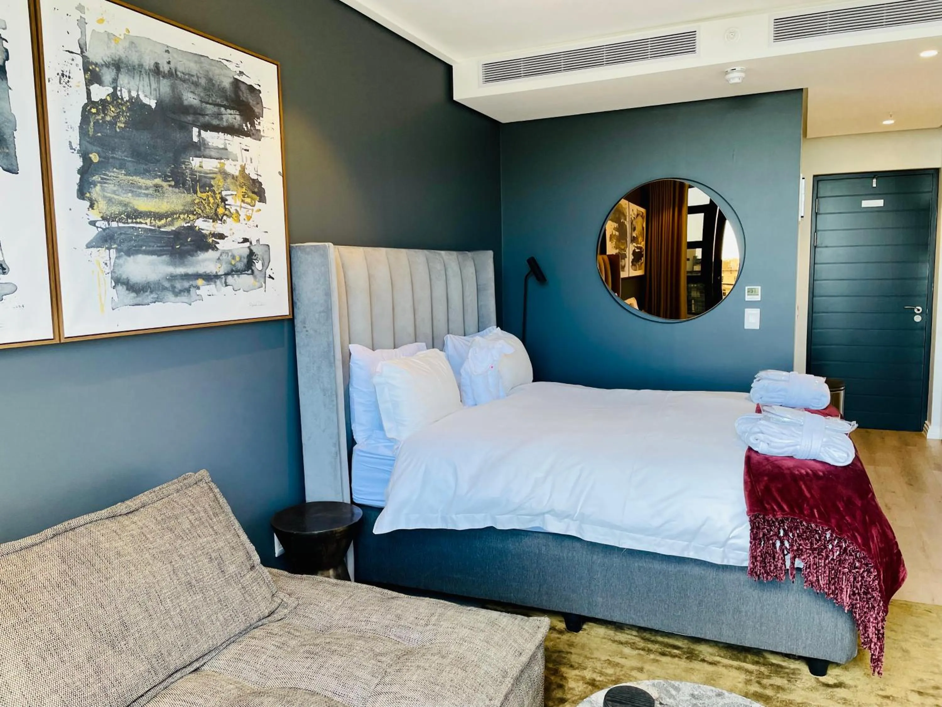 Bed in Urban Elephant 16 On Bree