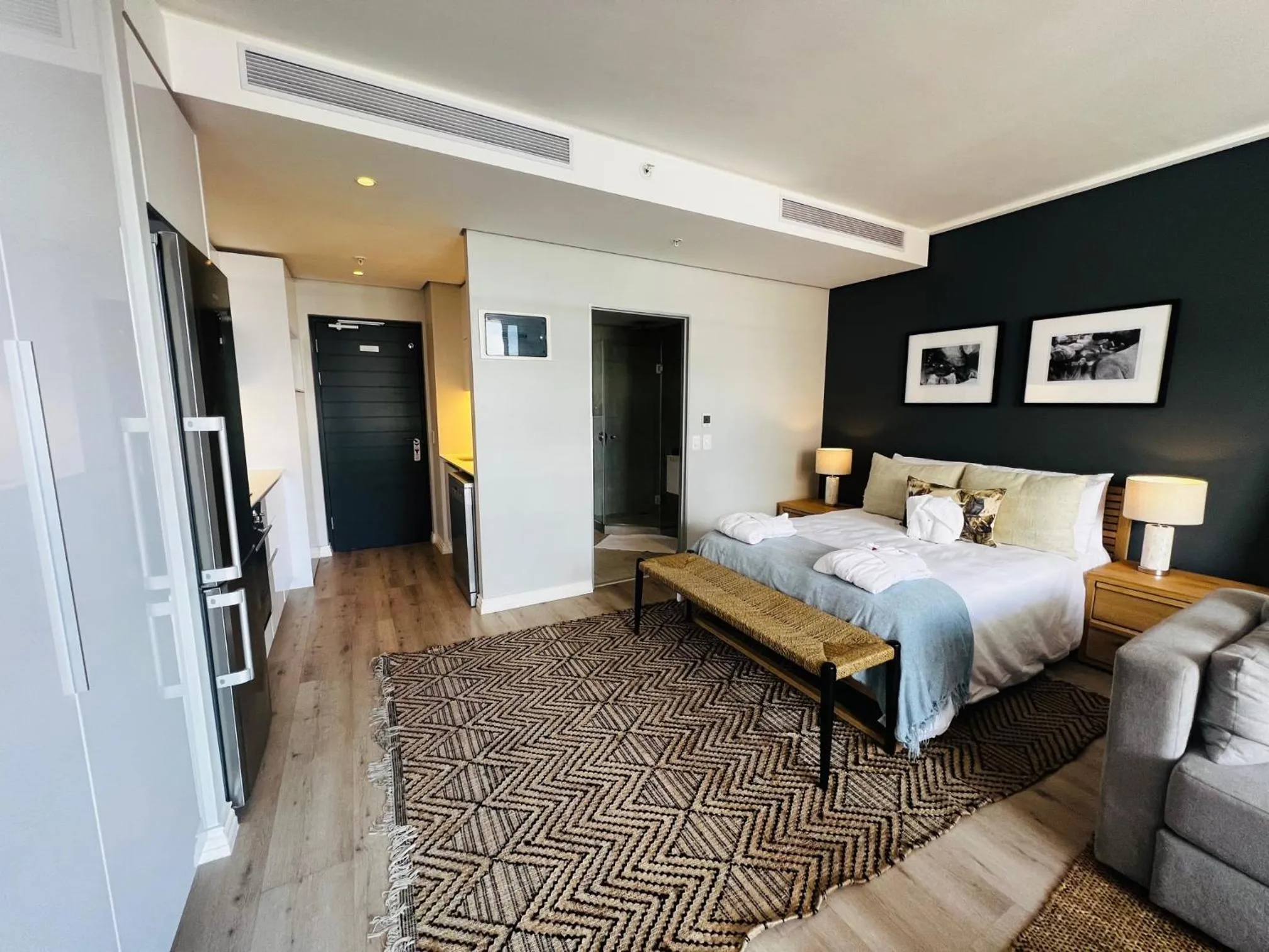 Bed in Urban Elephant 16 On Bree