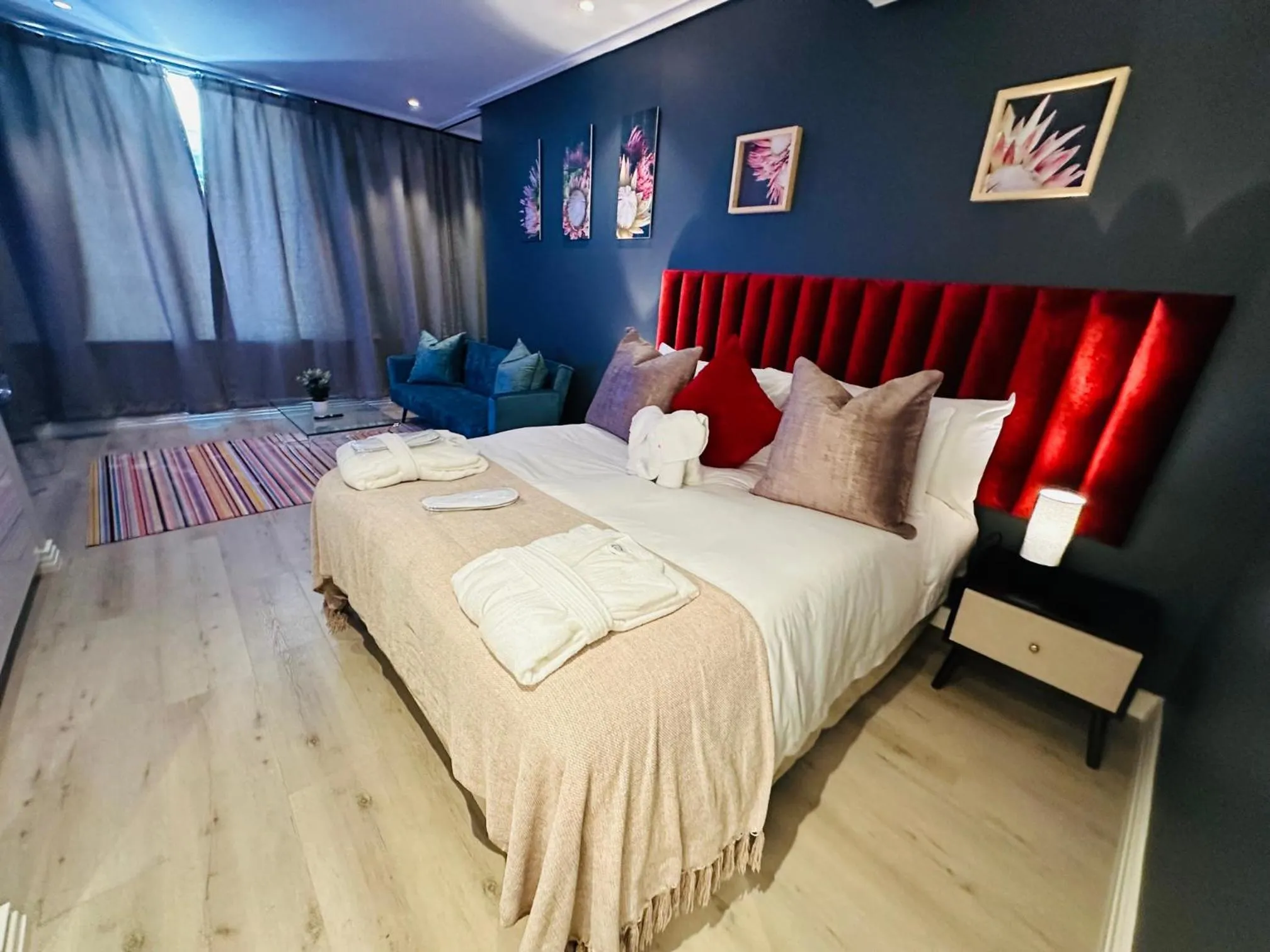 Photo of the whole room, Bed in Urban Elephant 16 On Bree