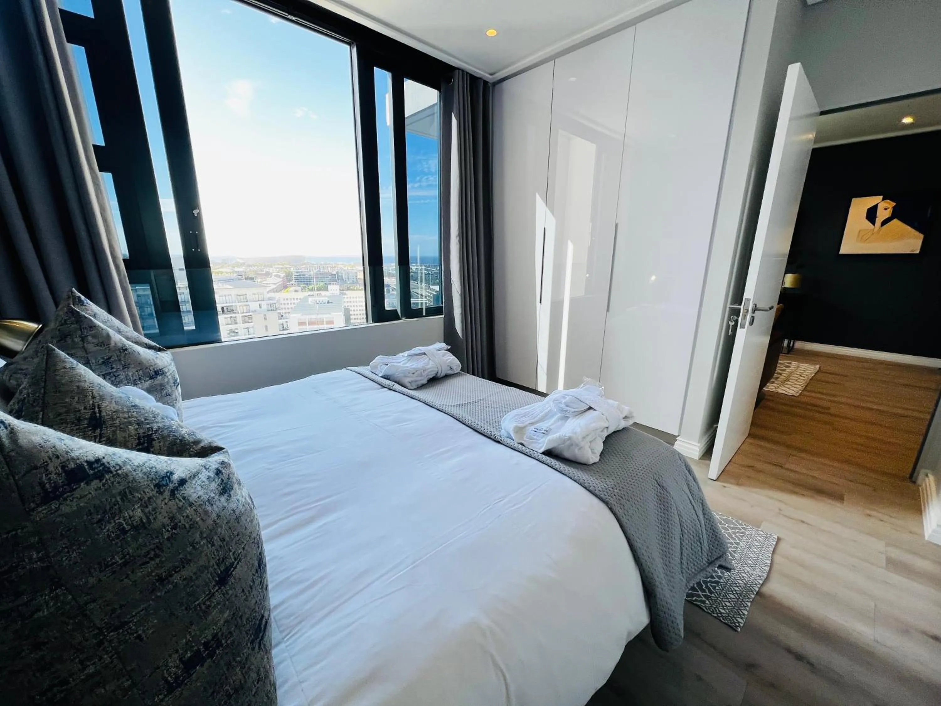 Bedroom, Bed in Urban Elephant 16 On Bree