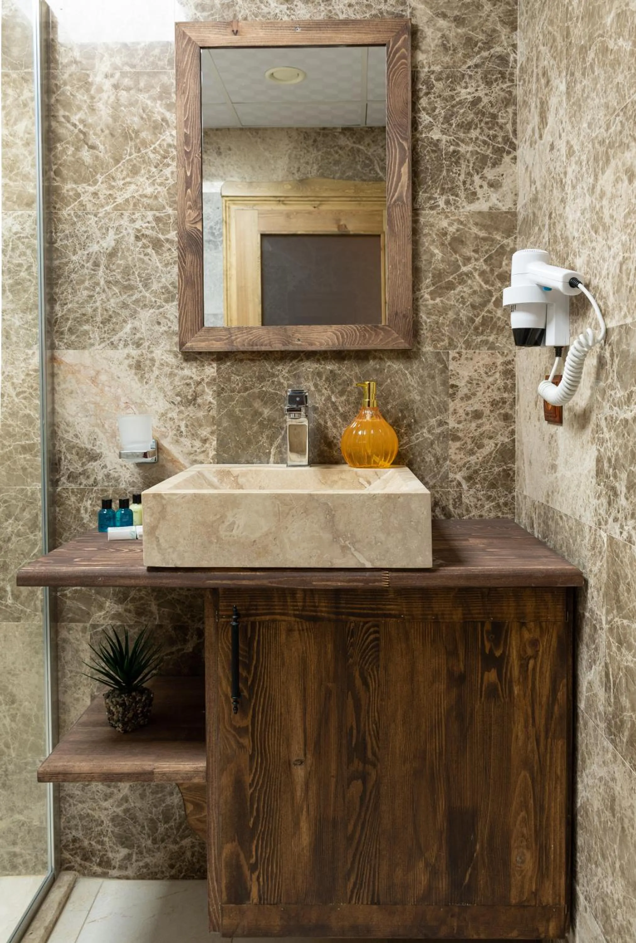 Bathroom in Olivia Cave Hotel