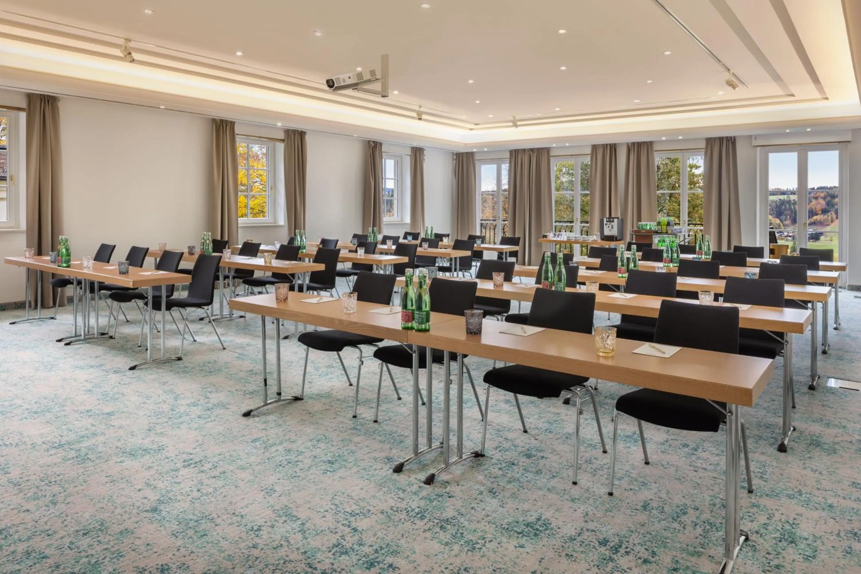 Meeting/conference room in Arabella Jagdhof Resort am Fuschlsee, a Tribute Portfolio Hotel