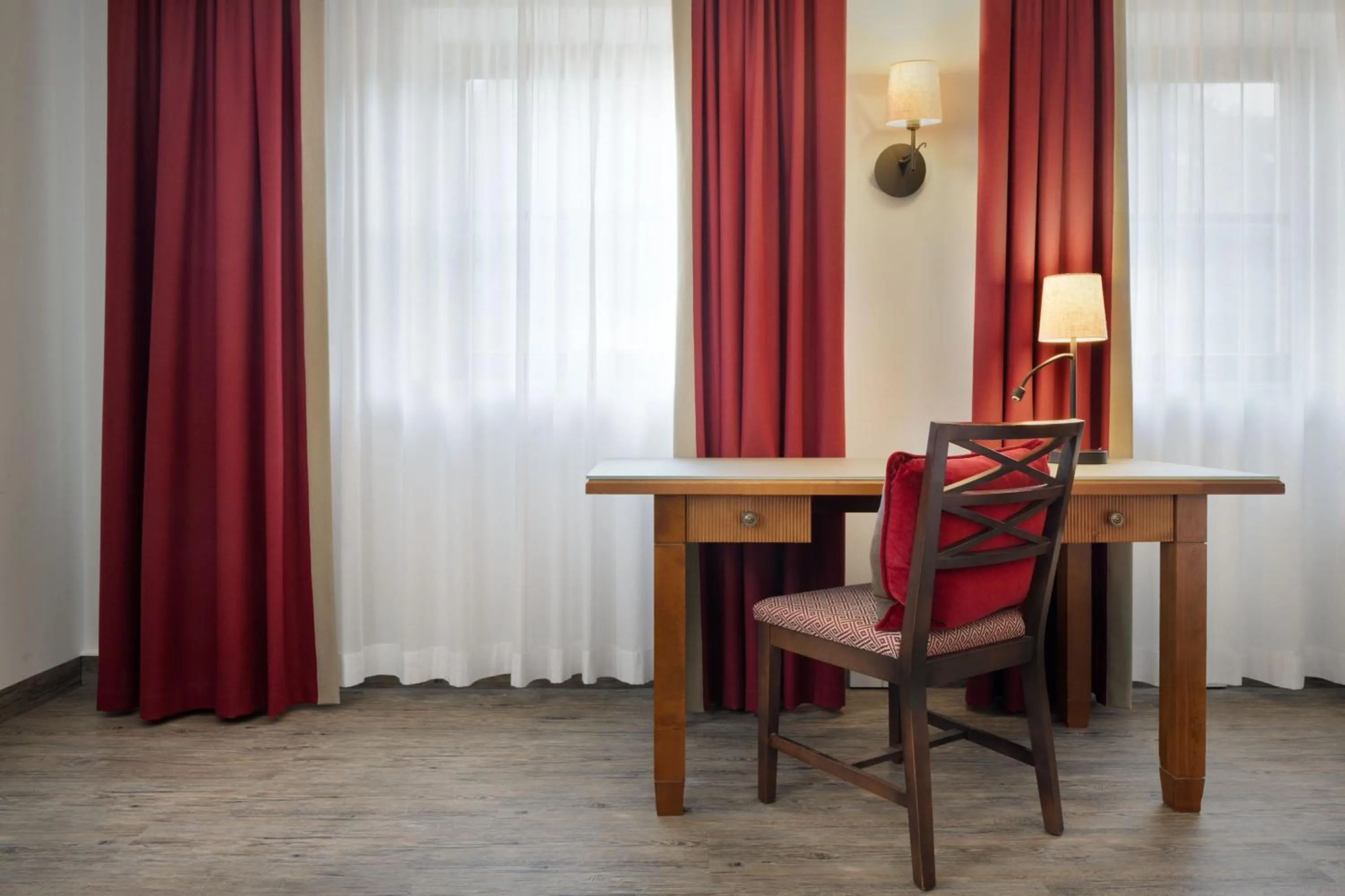 Photo of the whole room in Arabella Jagdhof Resort am Fuschlsee, a Tribute Portfolio Hotel