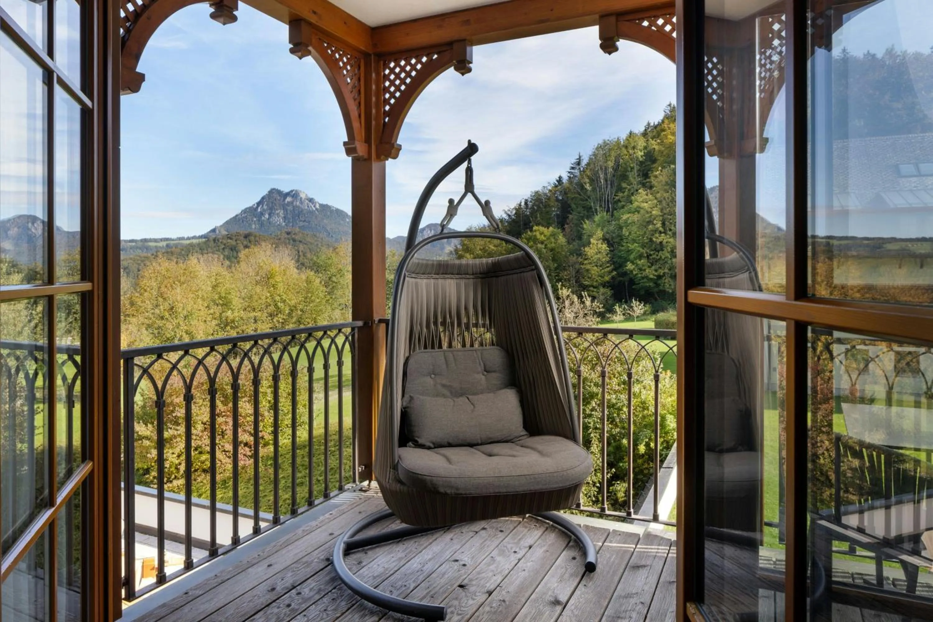 Photo of the whole room in Arabella Jagdhof Resort am Fuschlsee, a Tribute Portfolio Hotel