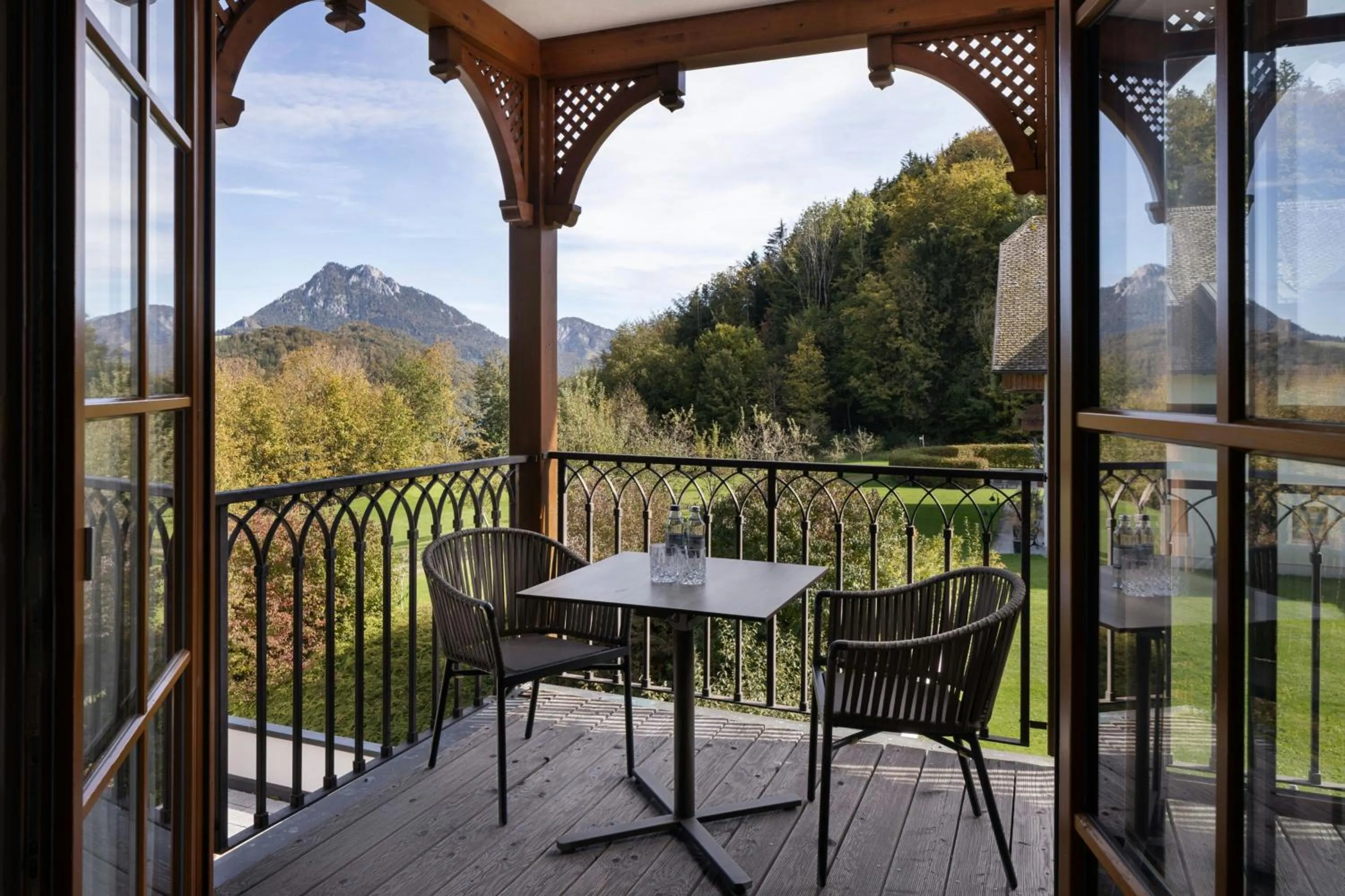 Photo of the whole room in Arabella Jagdhof Resort am Fuschlsee, a Tribute Portfolio Hotel