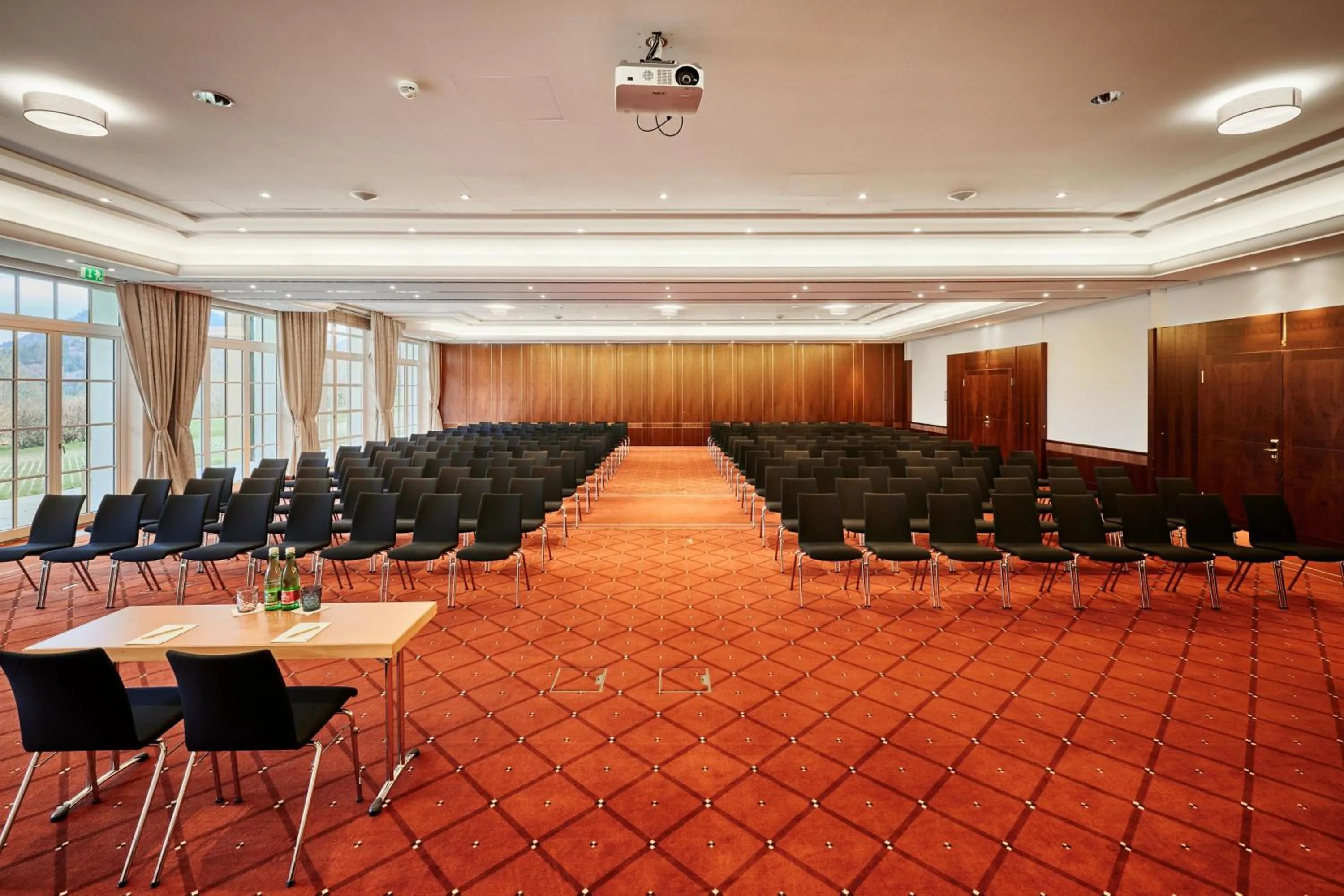 Meeting/conference room in Arabella Jagdhof Resort am Fuschlsee, a Tribute Portfolio Hotel