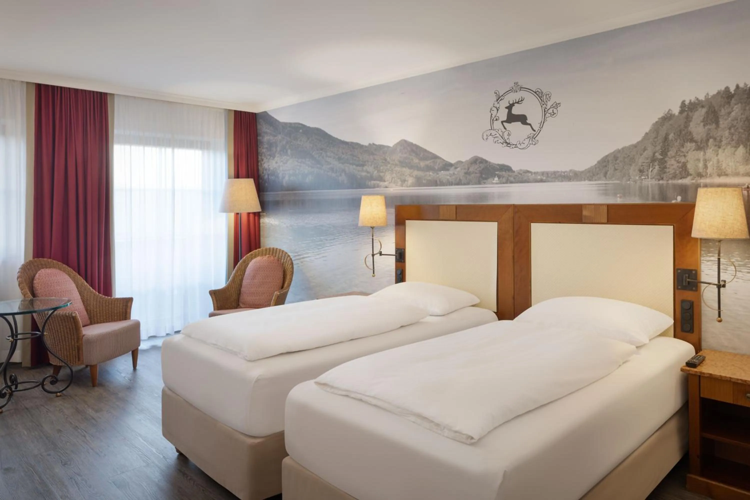 Photo of the whole room, Bed in Arabella Jagdhof Resort am Fuschlsee, a Tribute Portfolio Hotel