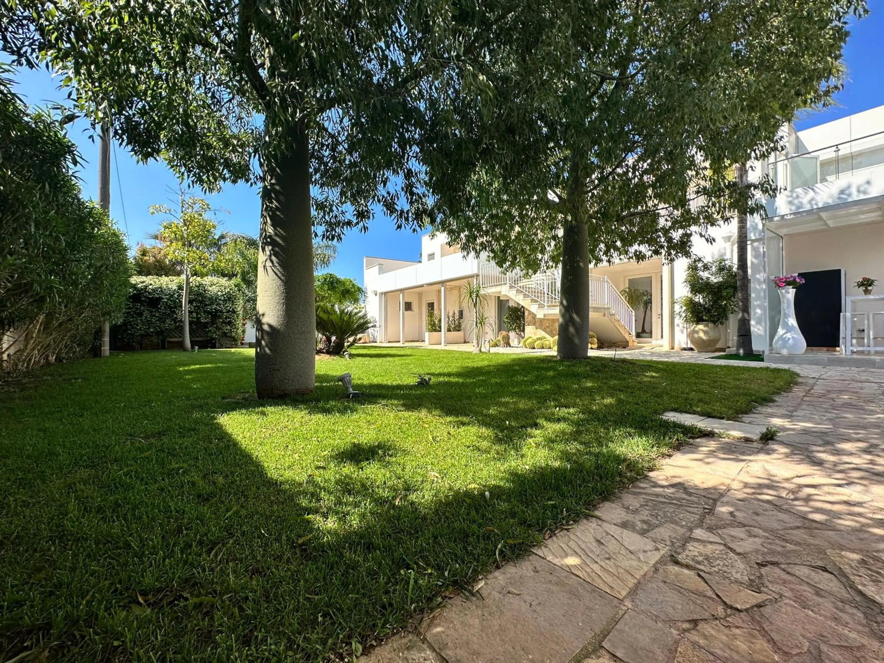 Garden view in Adagio Salentino