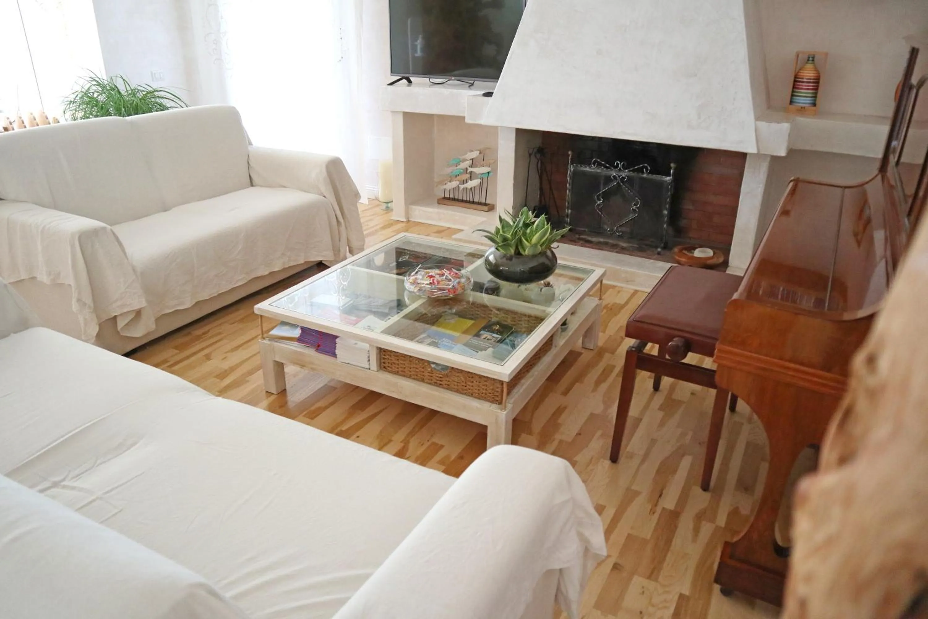 TV and multimedia in Adagio Salentino