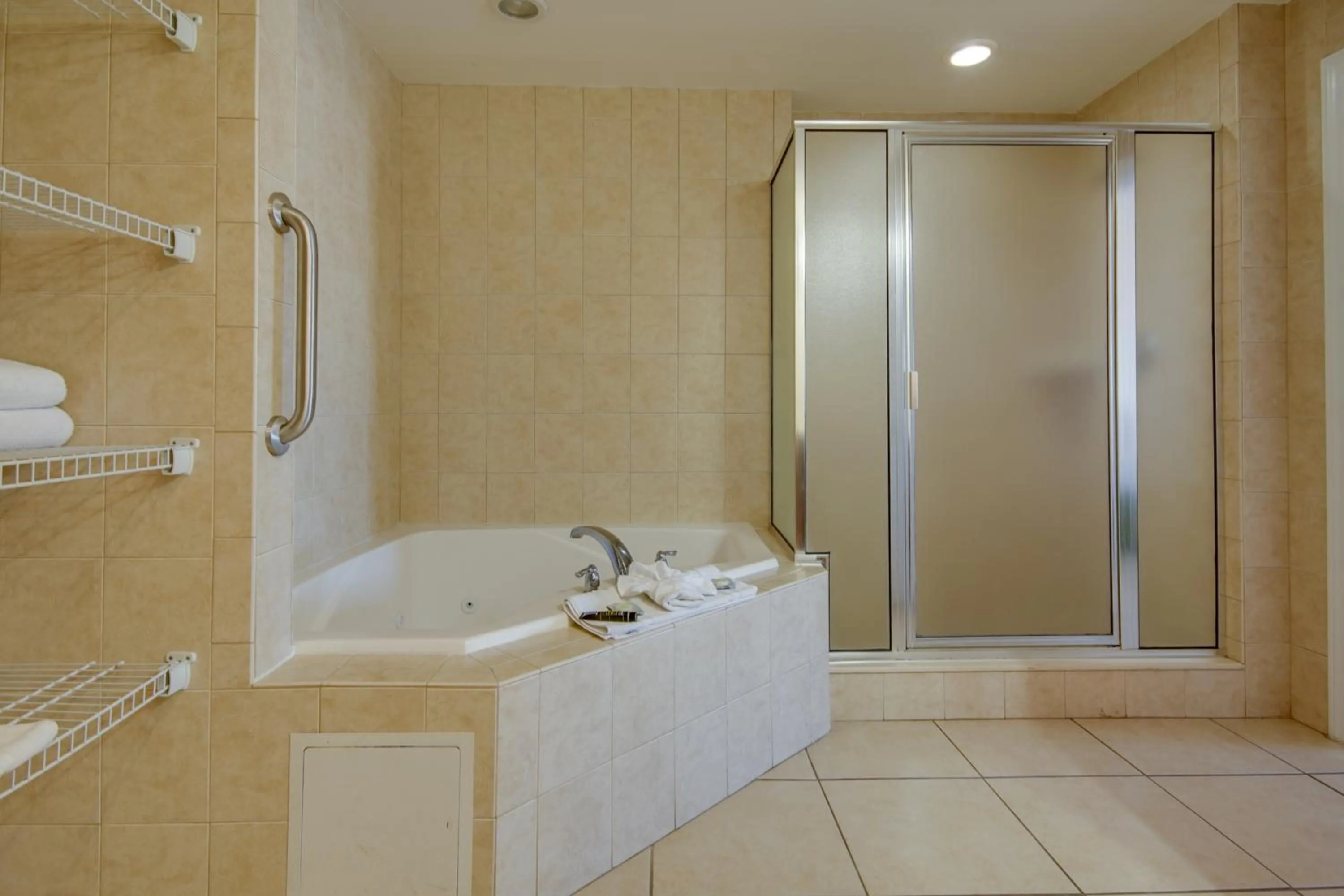 Bathroom in Americana Condos 10th street