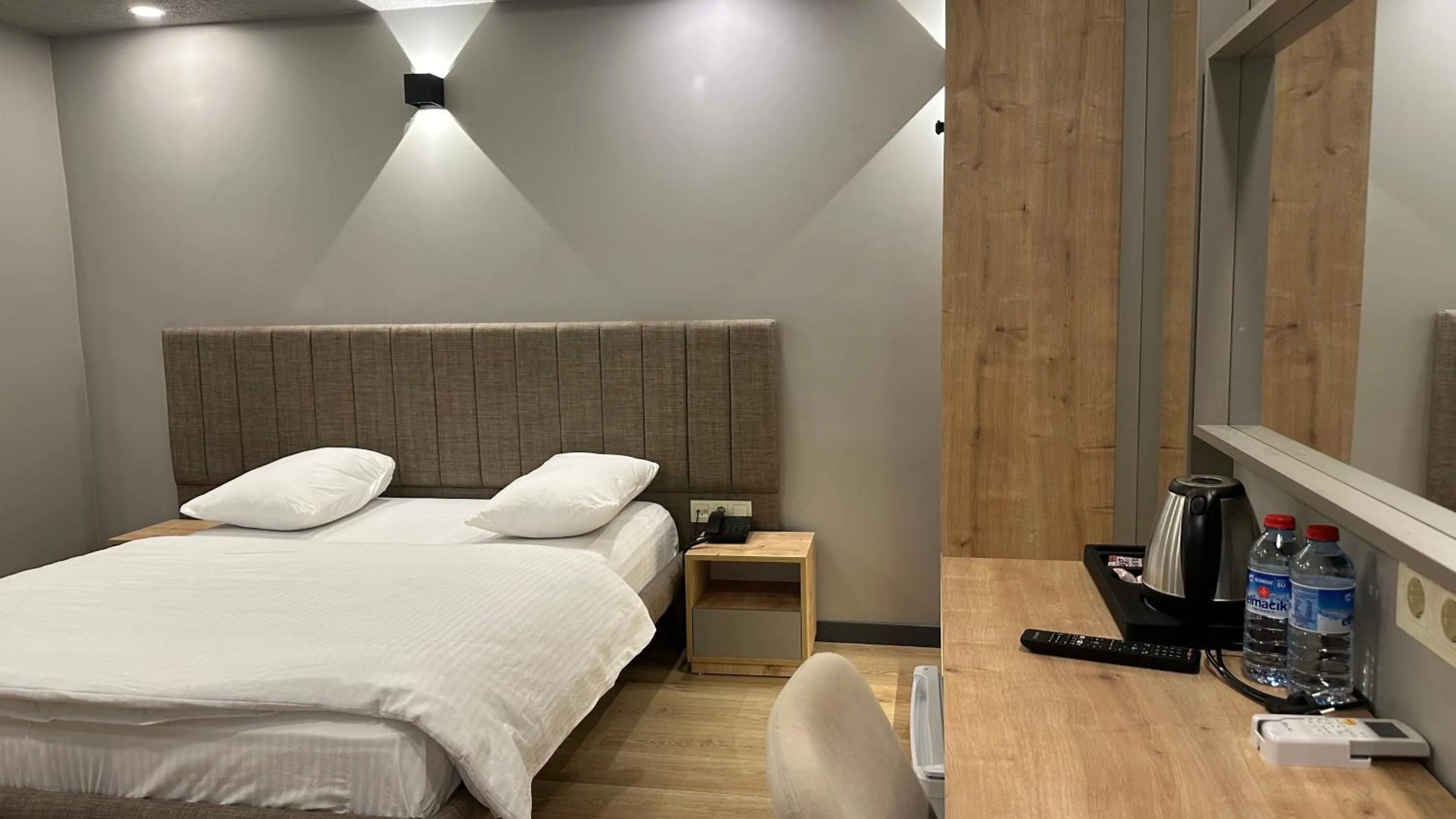 Coffee/tea facilities, Bed in EViM HOTEL ÇORLU