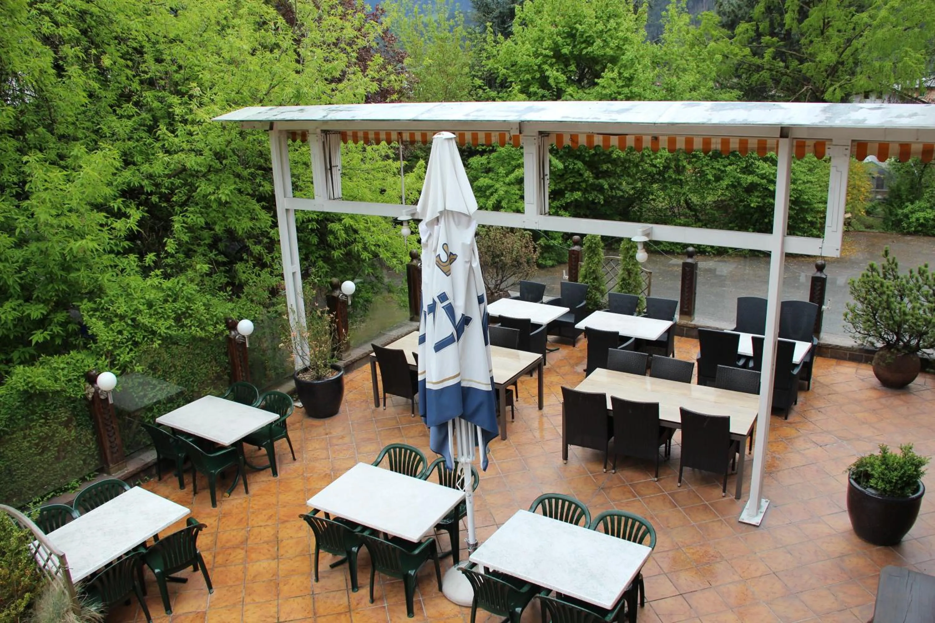 Property building in Hotel Tyrolis