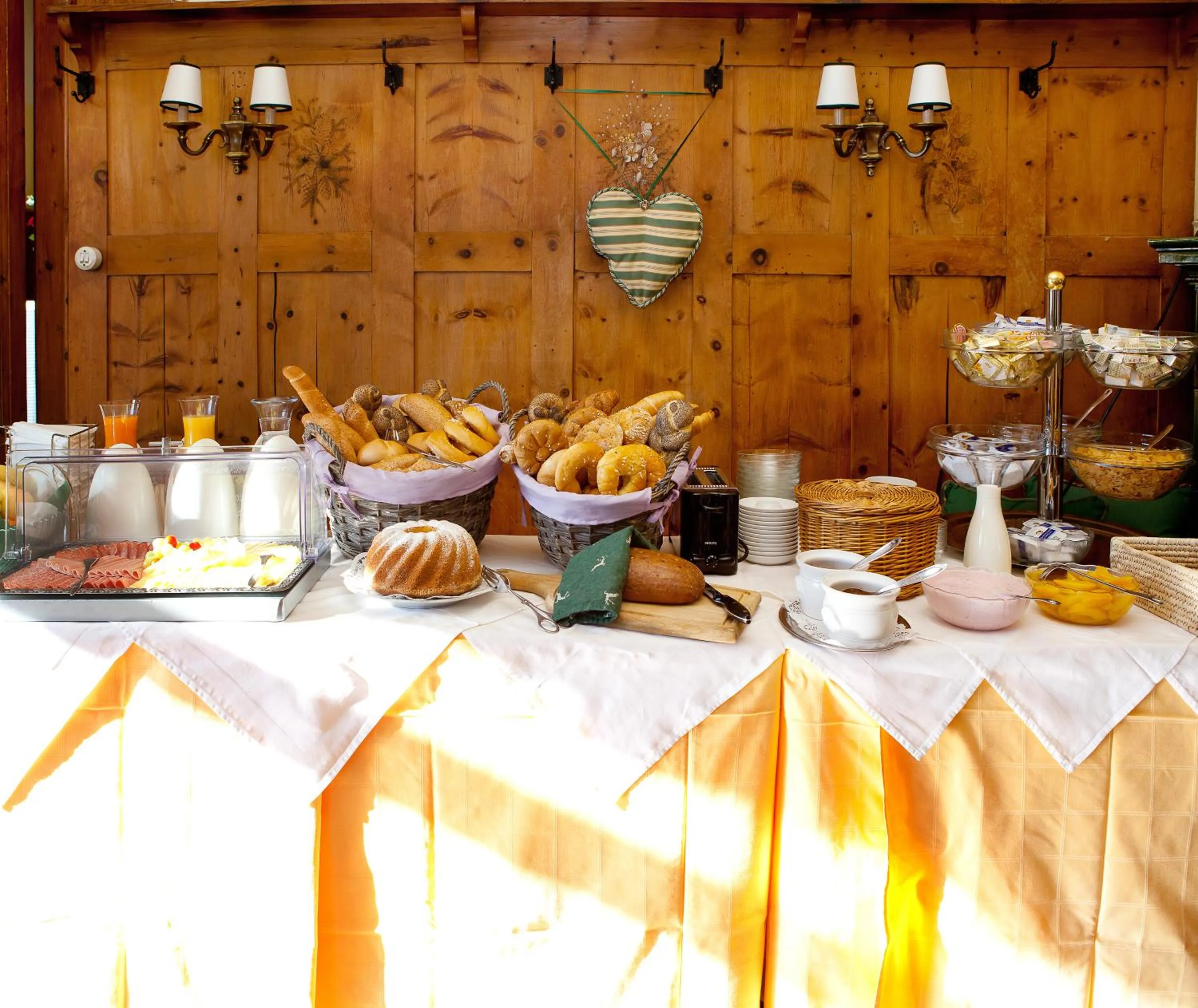 Restaurant/places to eat in Hotel Bergwirt Schönbrunn