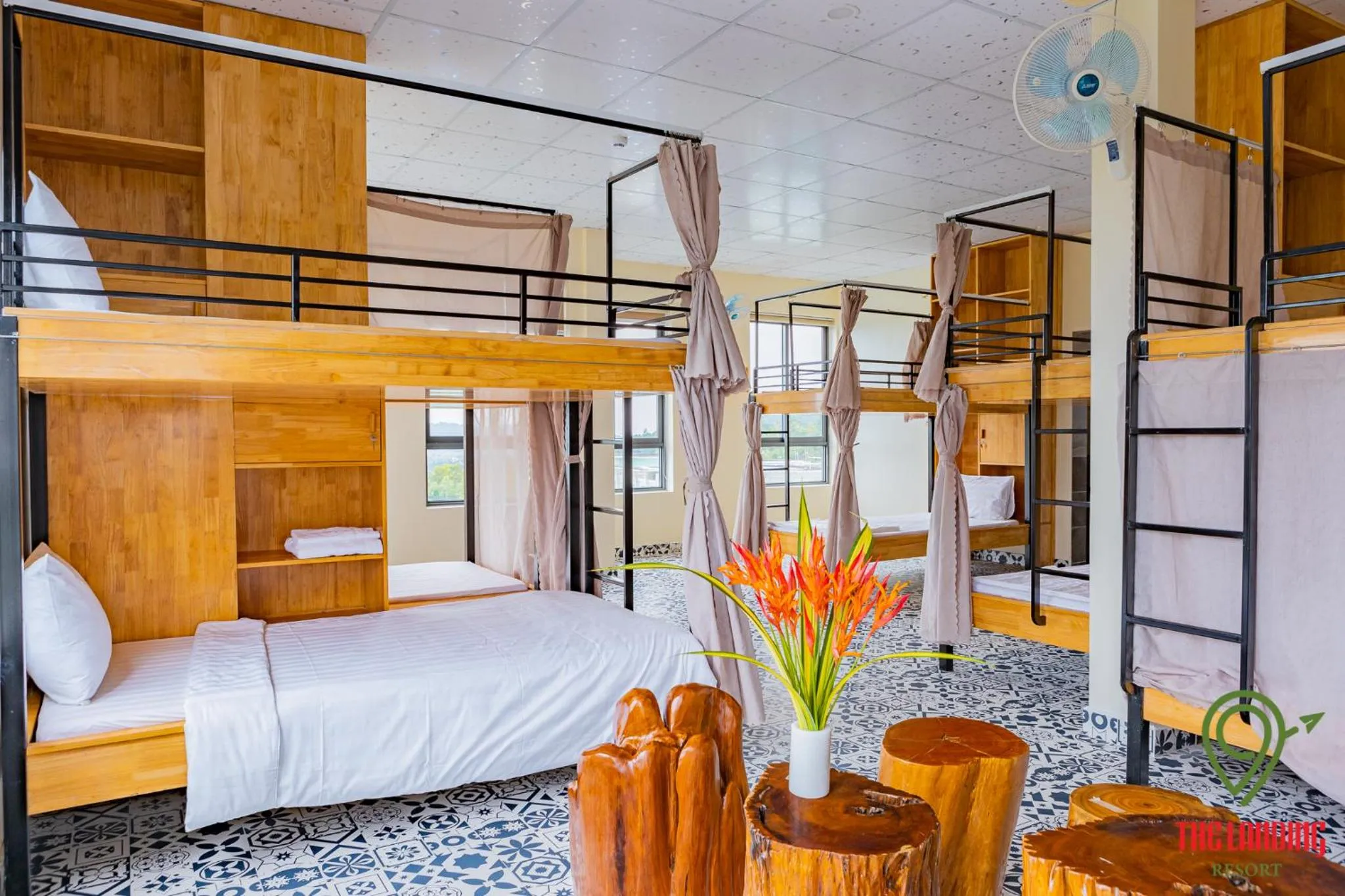 Bedroom, Bed in The Landing Resort