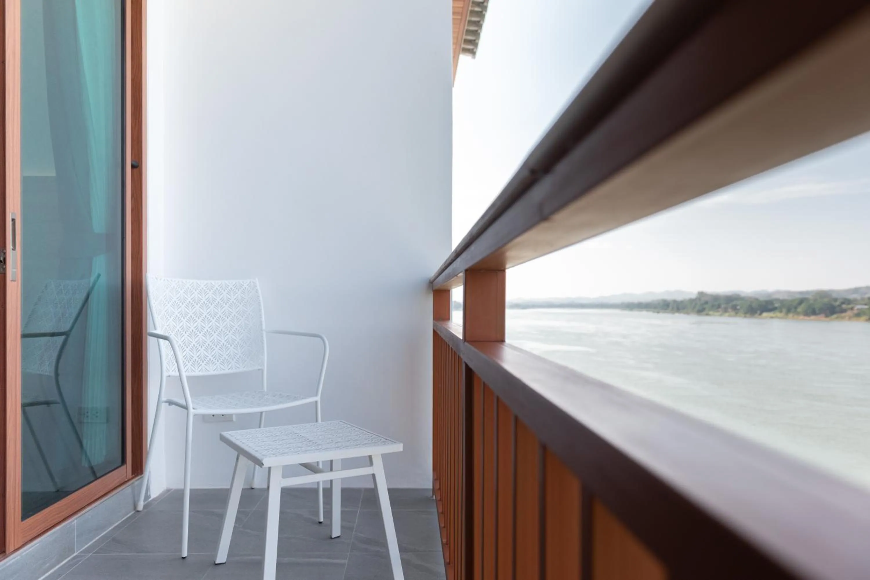 Balcony/Terrace in Chiangkhan River Walk Hotel