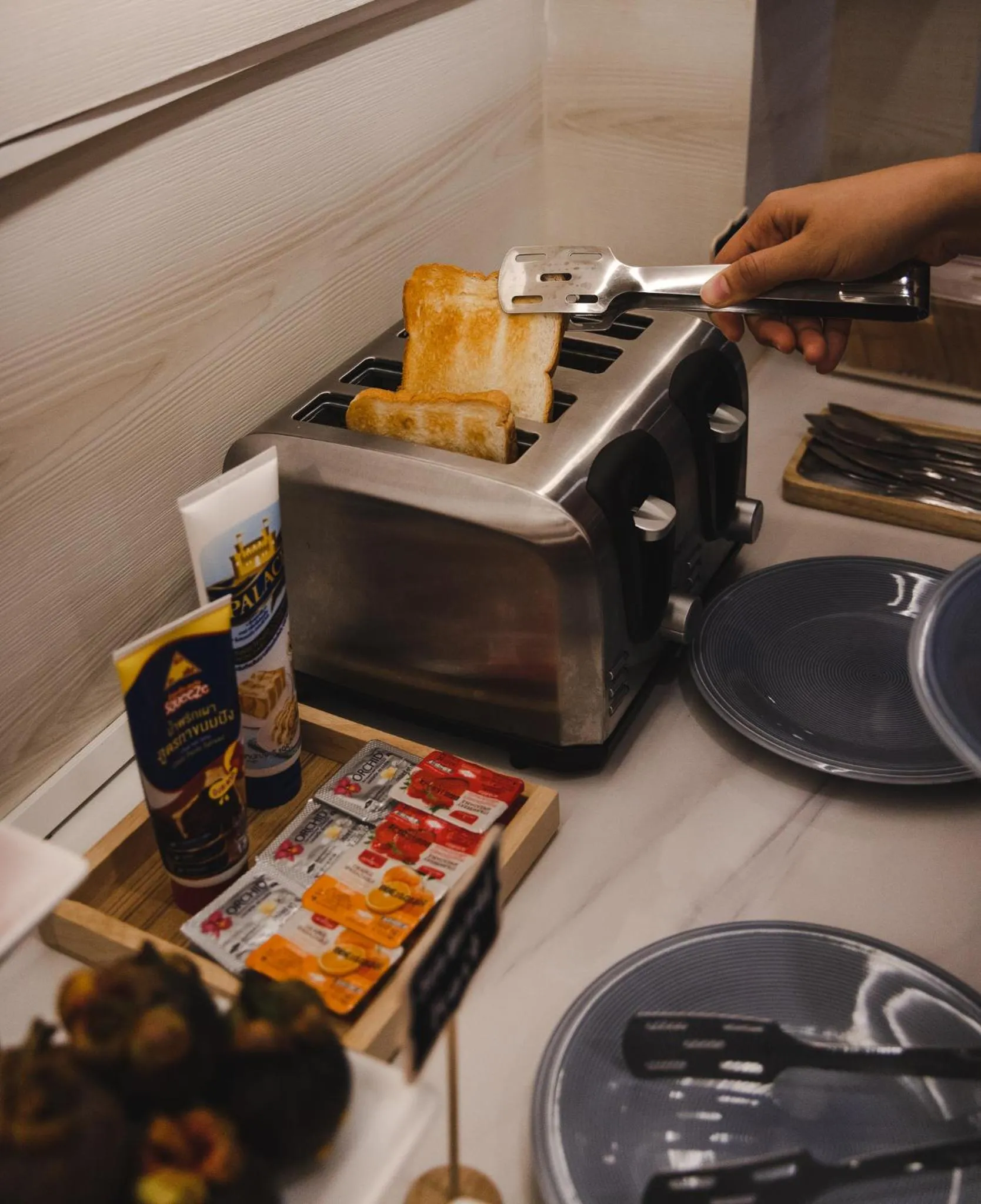 Food and drinks in Chiangkhan River Walk Hotel