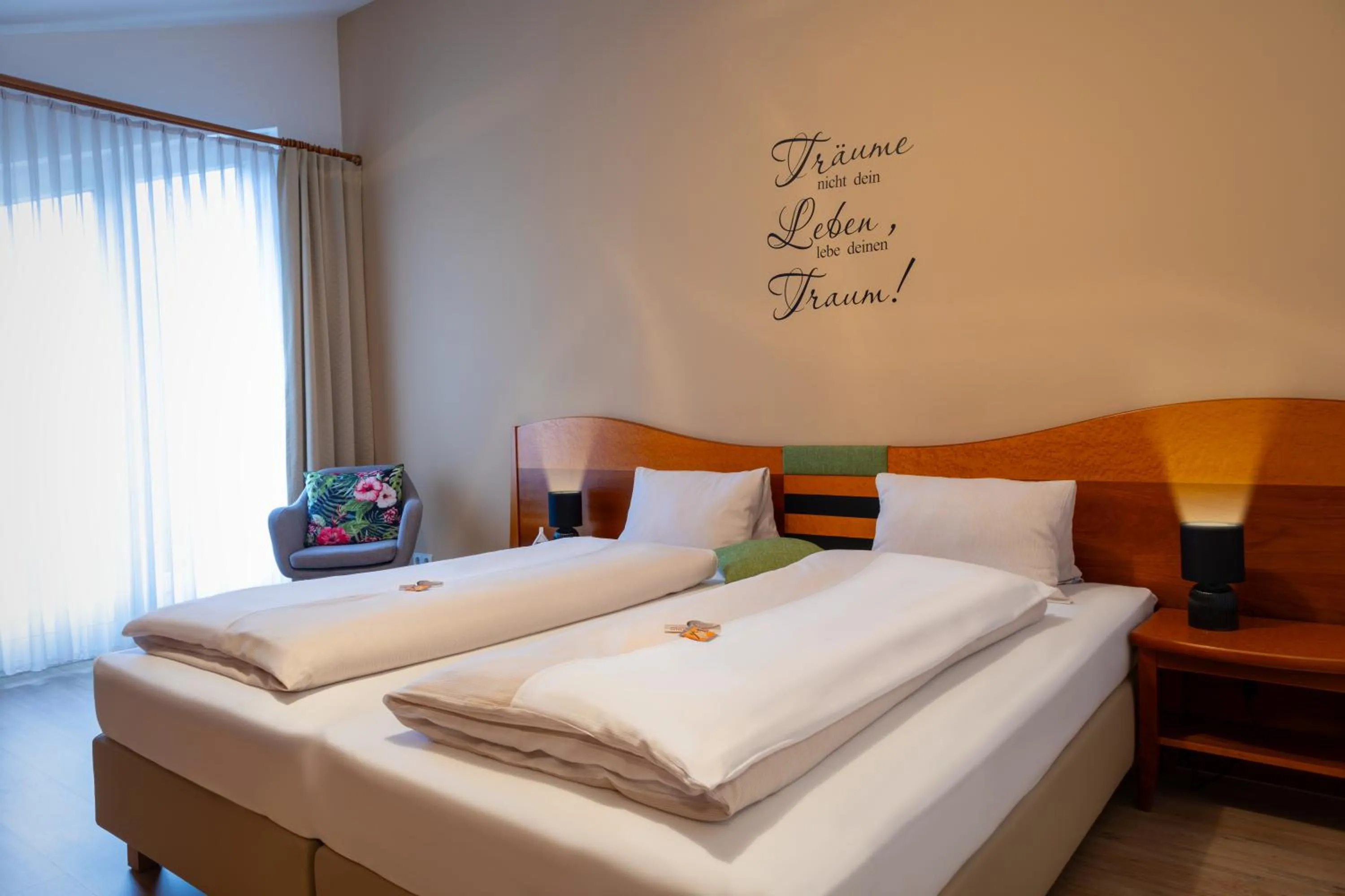 Bed in Hotel Stoiser Graz -Parkplatz inbegriffen!