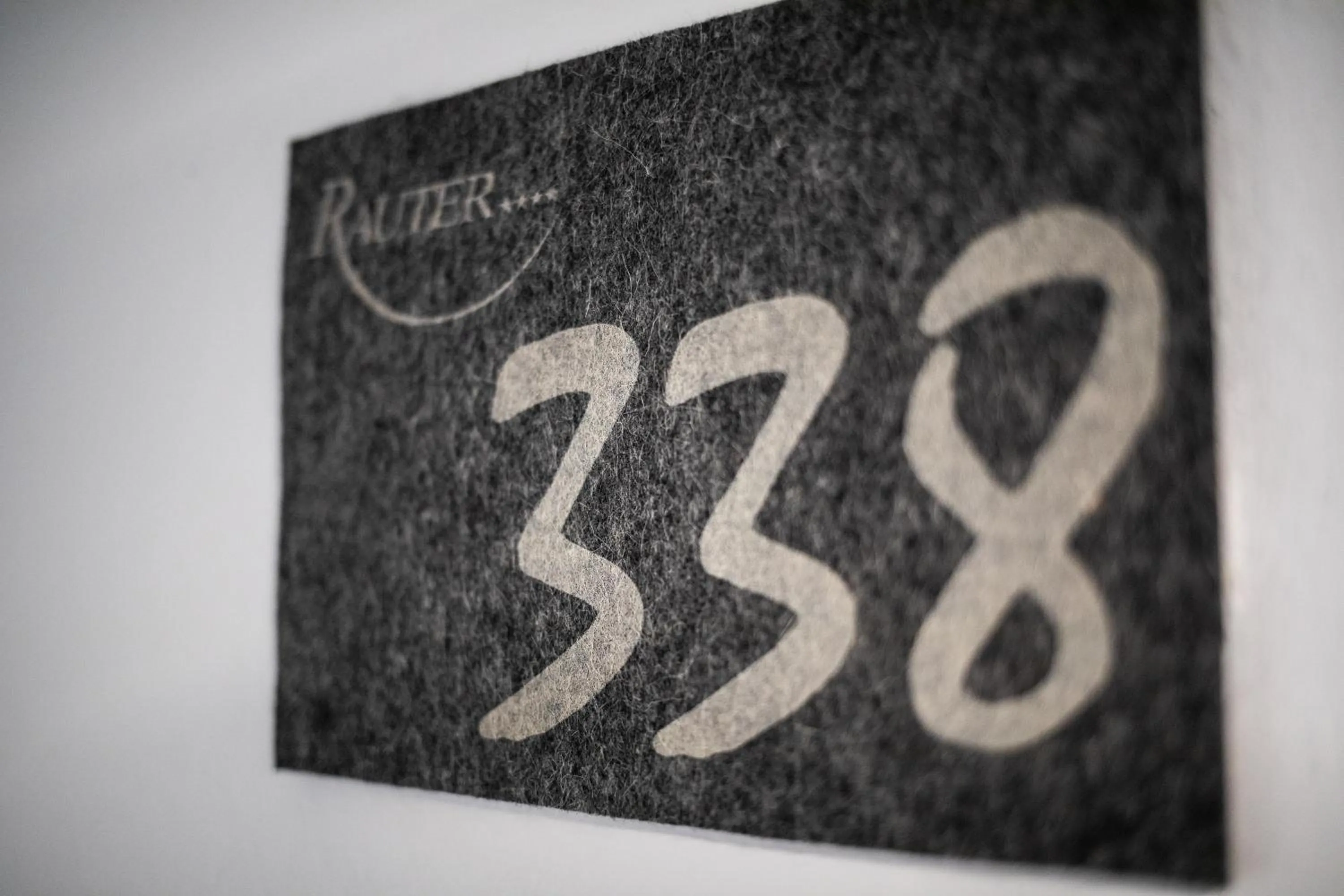 Logo/Certificate/Sign in Geniesserhotel Rauter