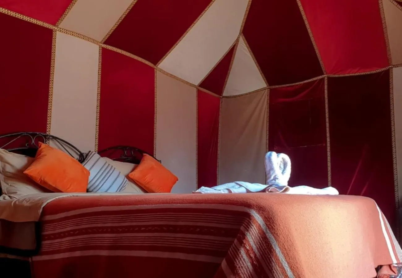 Bed in Desert Romantic Camp