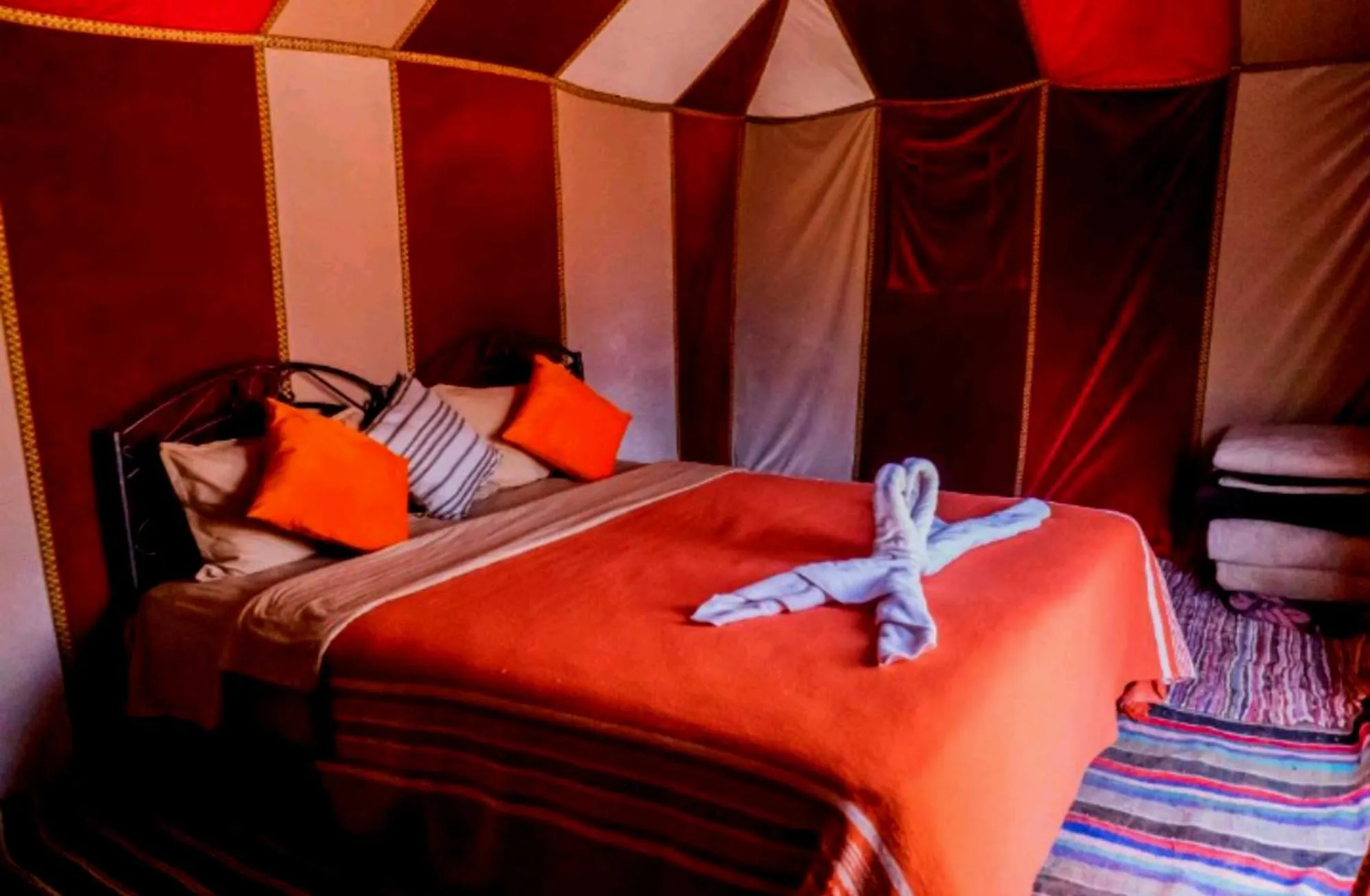 Bed in Desert Romantic Camp