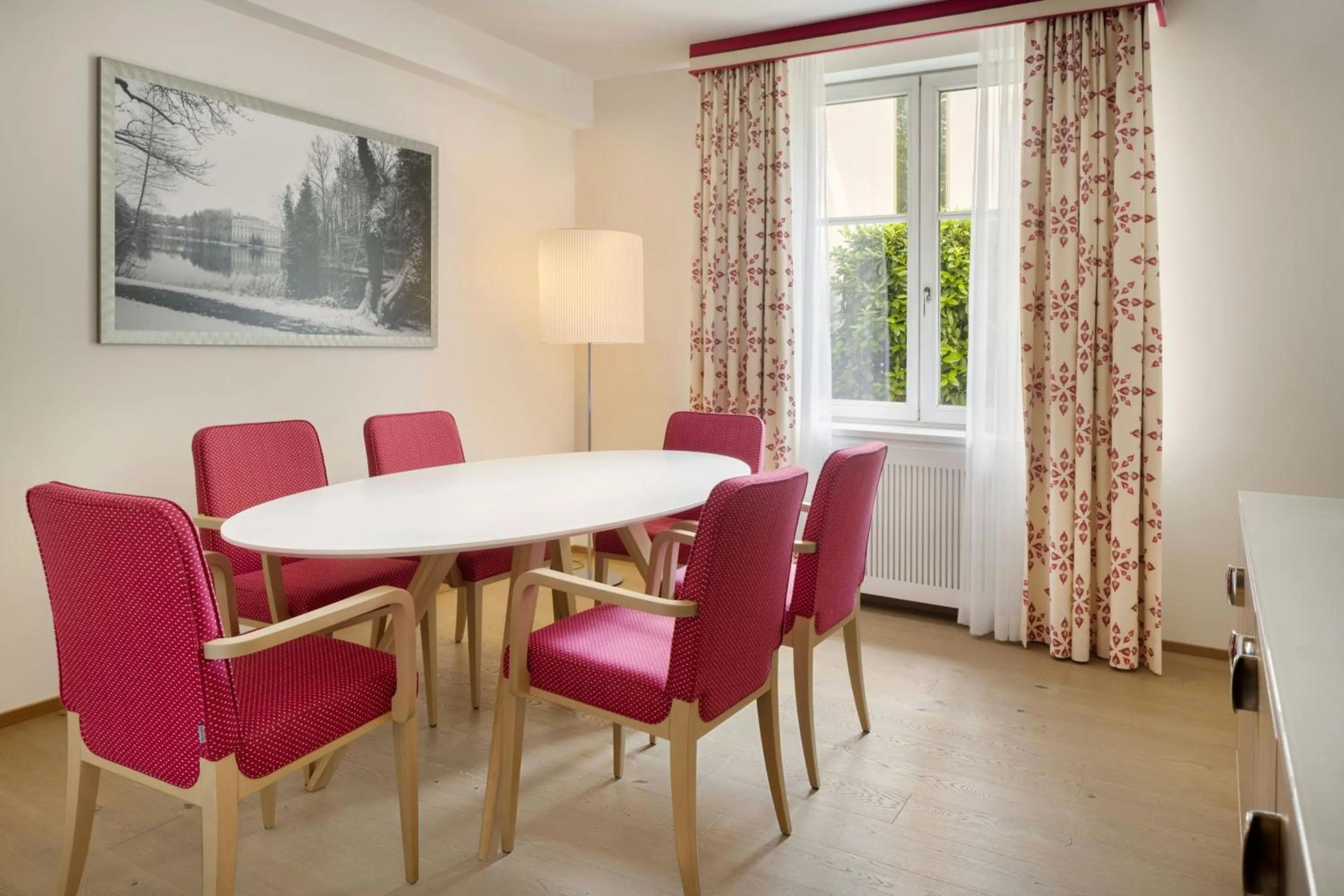 Bedroom in Sheraton Grand Salzburg