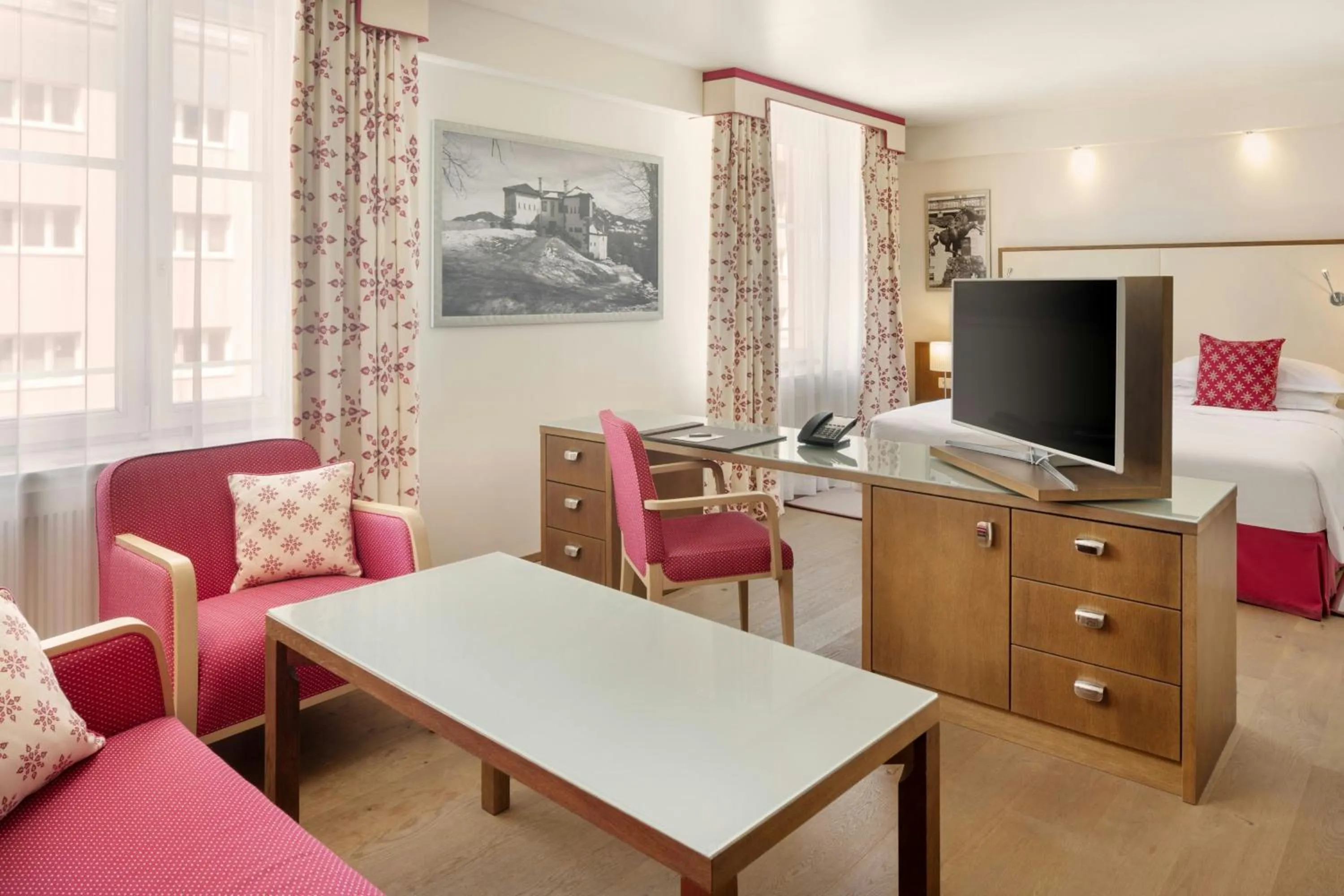 Bedroom in Sheraton Grand Salzburg