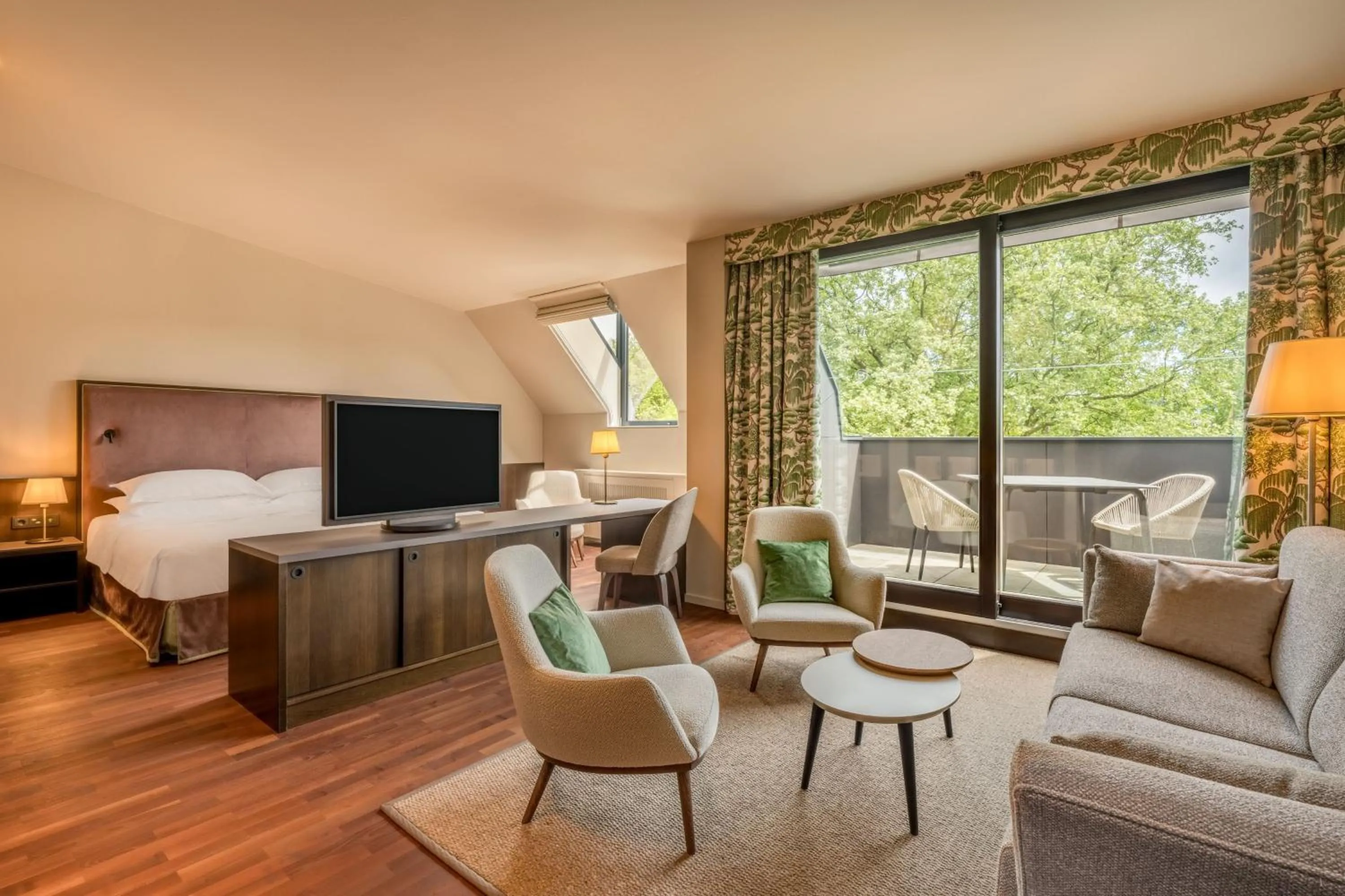 Bedroom in Sheraton Grand Salzburg