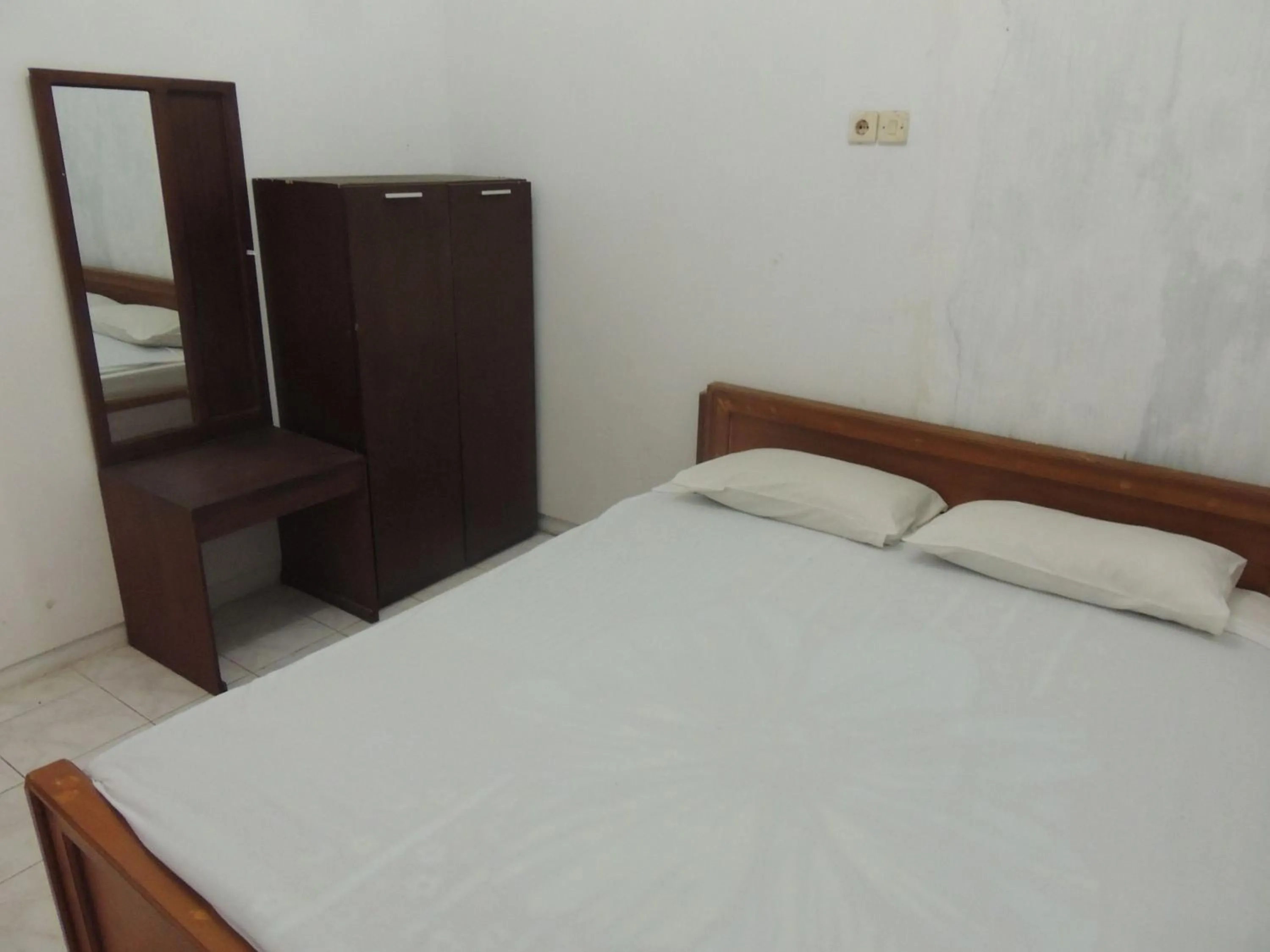 Photo of the whole room in Resort Agrowisata Perkebunan Tambi