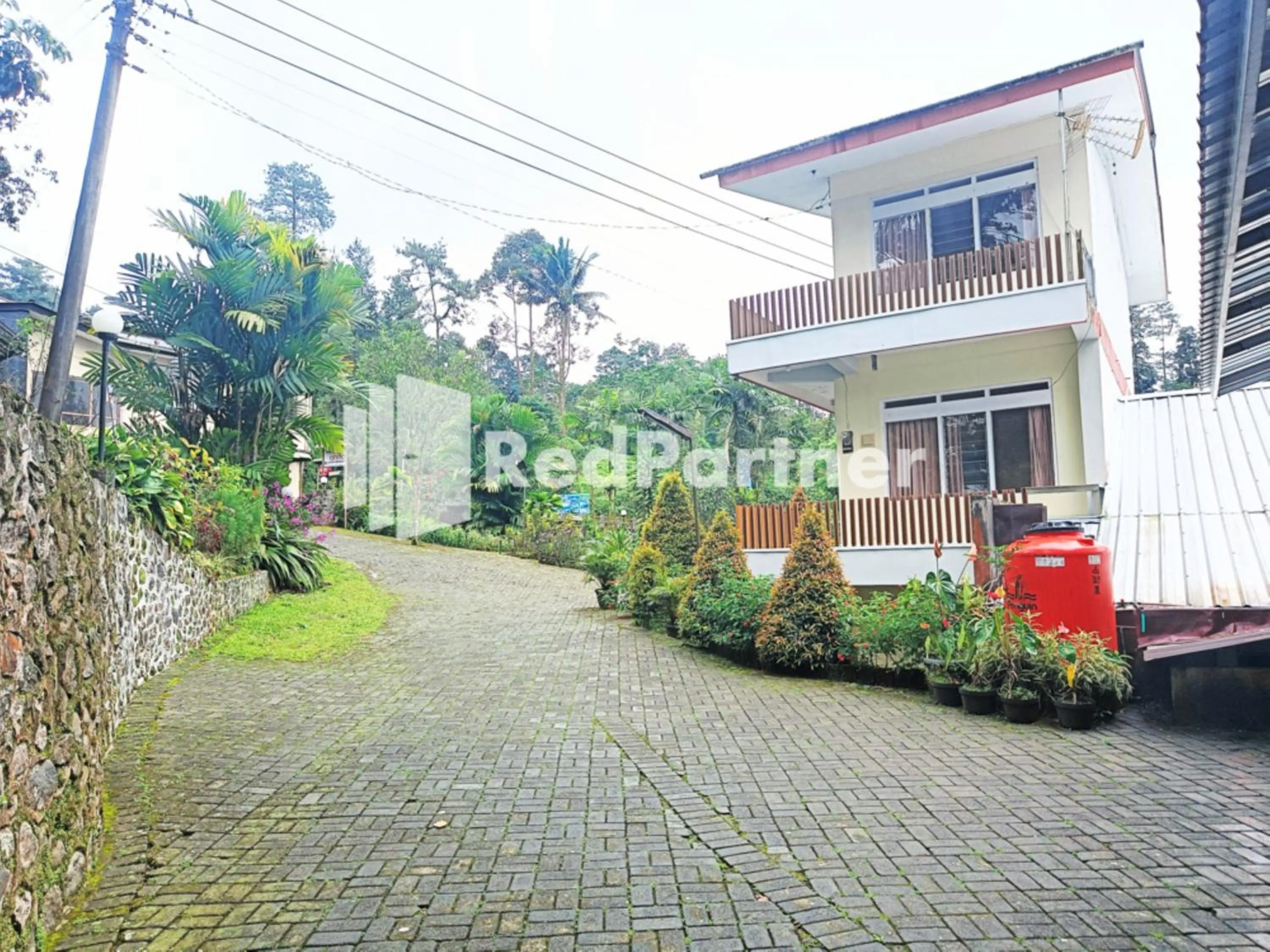 Property building in Hotel Anita Baturaden Mitra RedDoorz