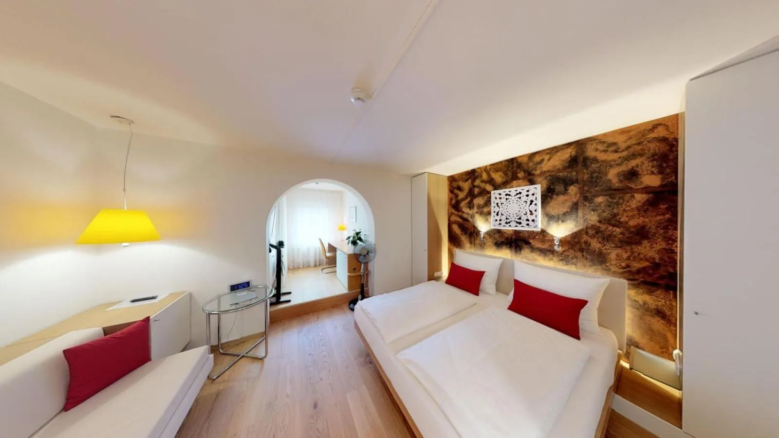 Bed in Hotel Schlair