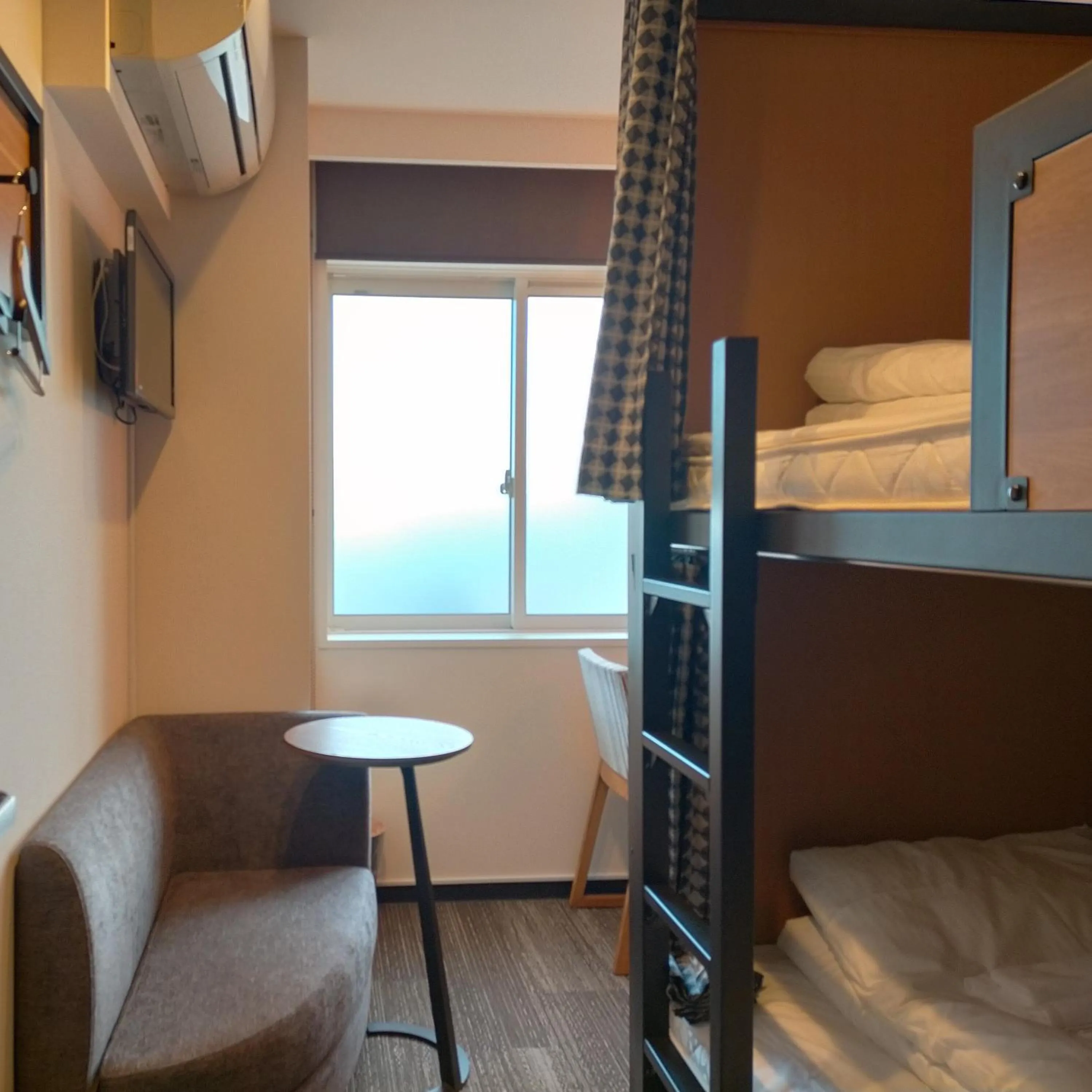 Photo of the whole room, Bed in Hatago COEDOYA