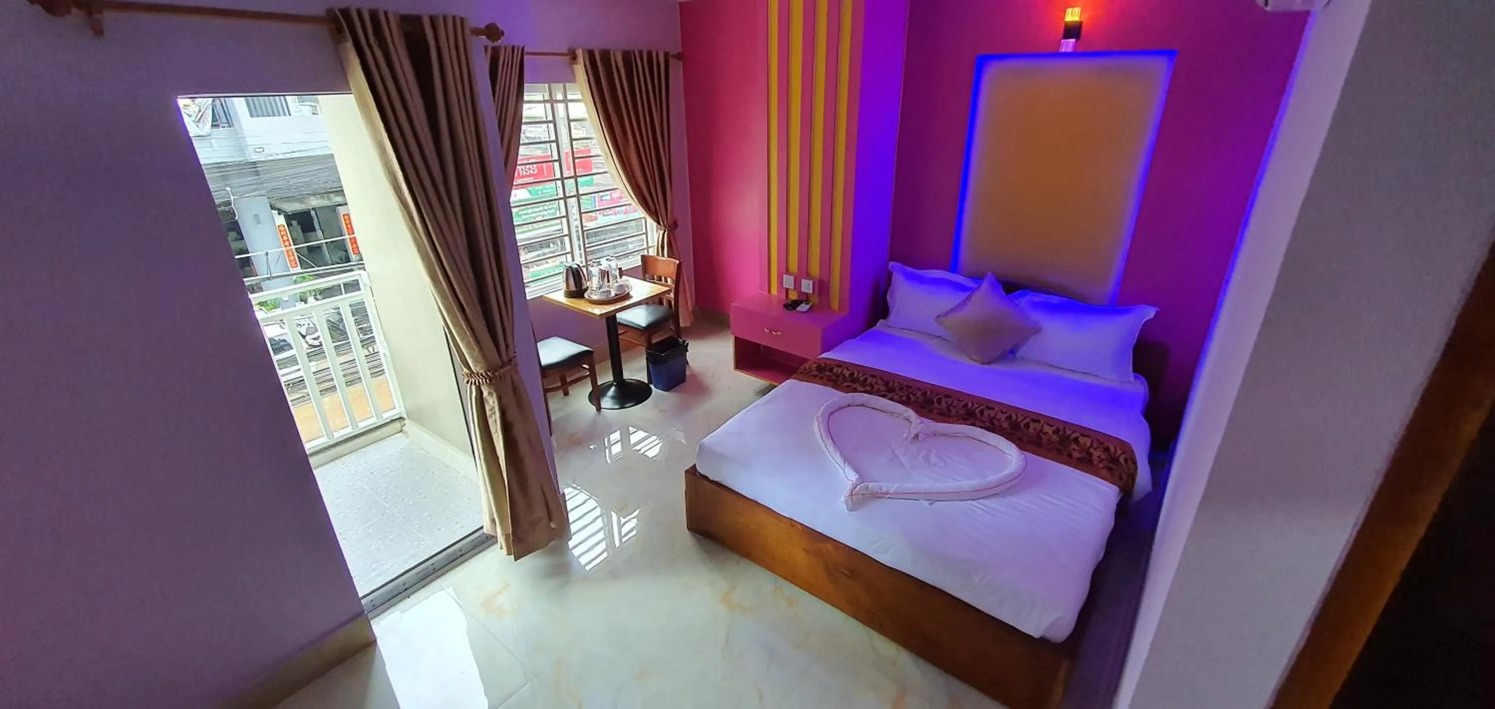 Bed in Pheng Chenda Hotel