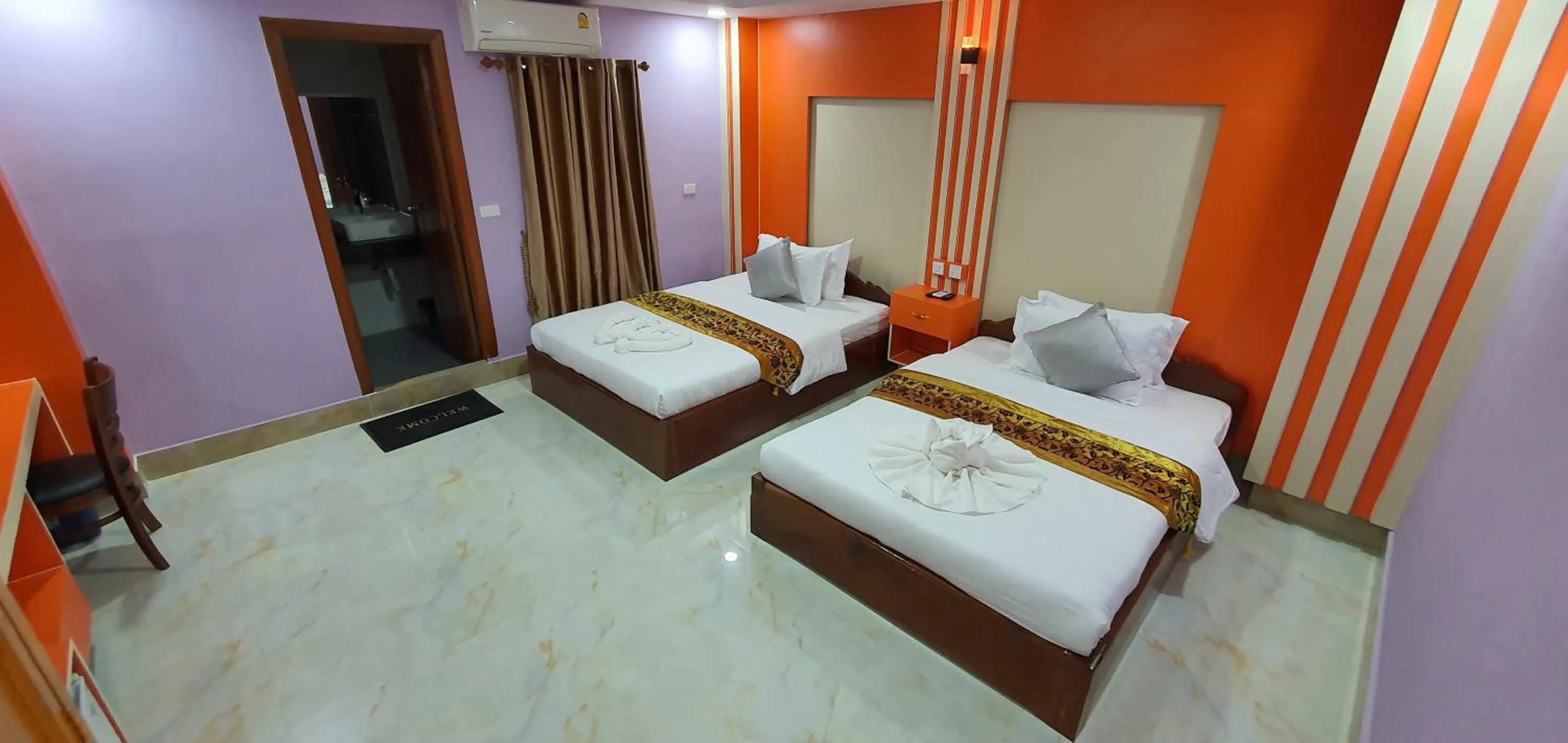 Bed in Pheng Chenda Hotel