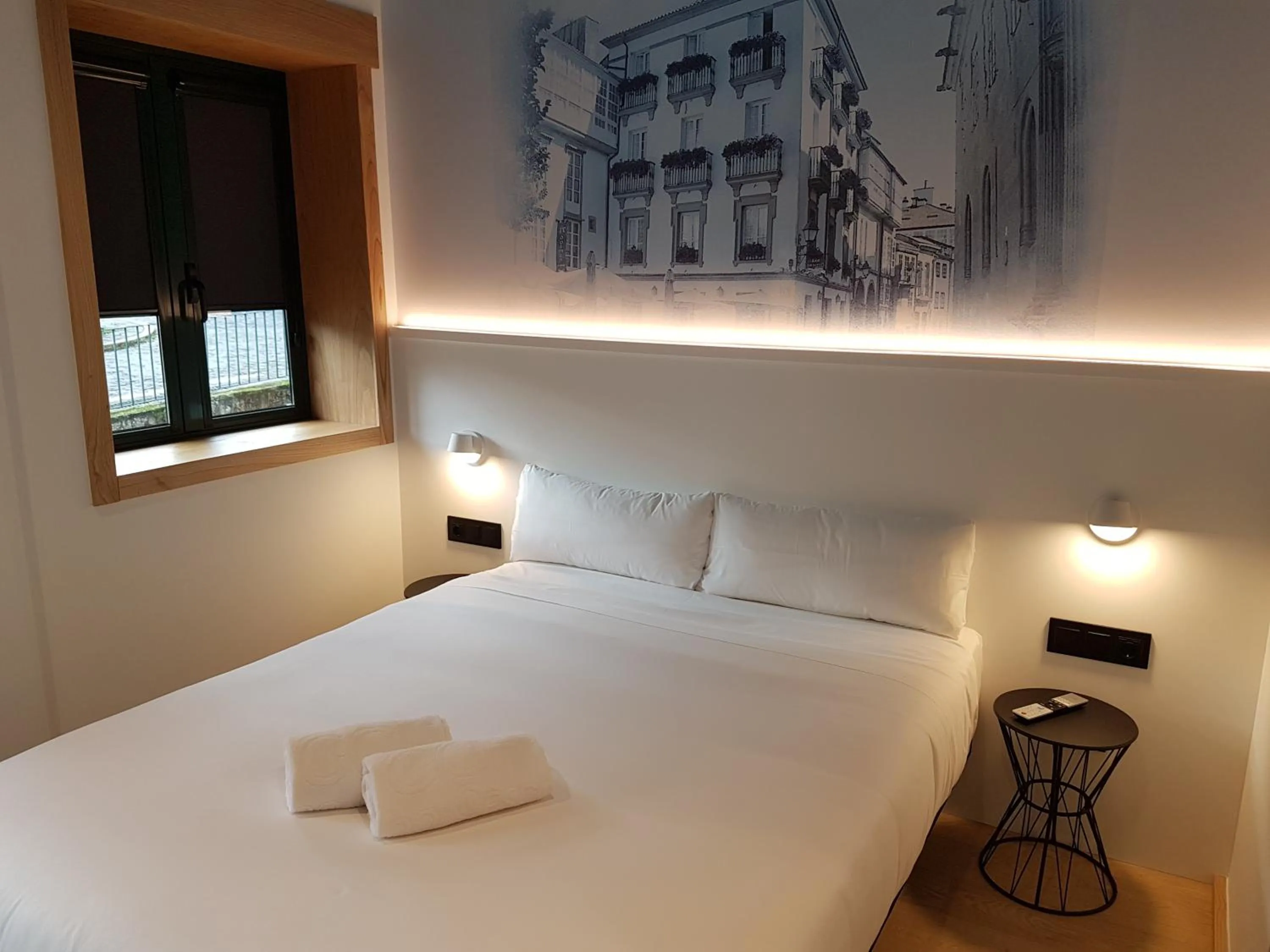 Bed in Alameda Rooms Santiago