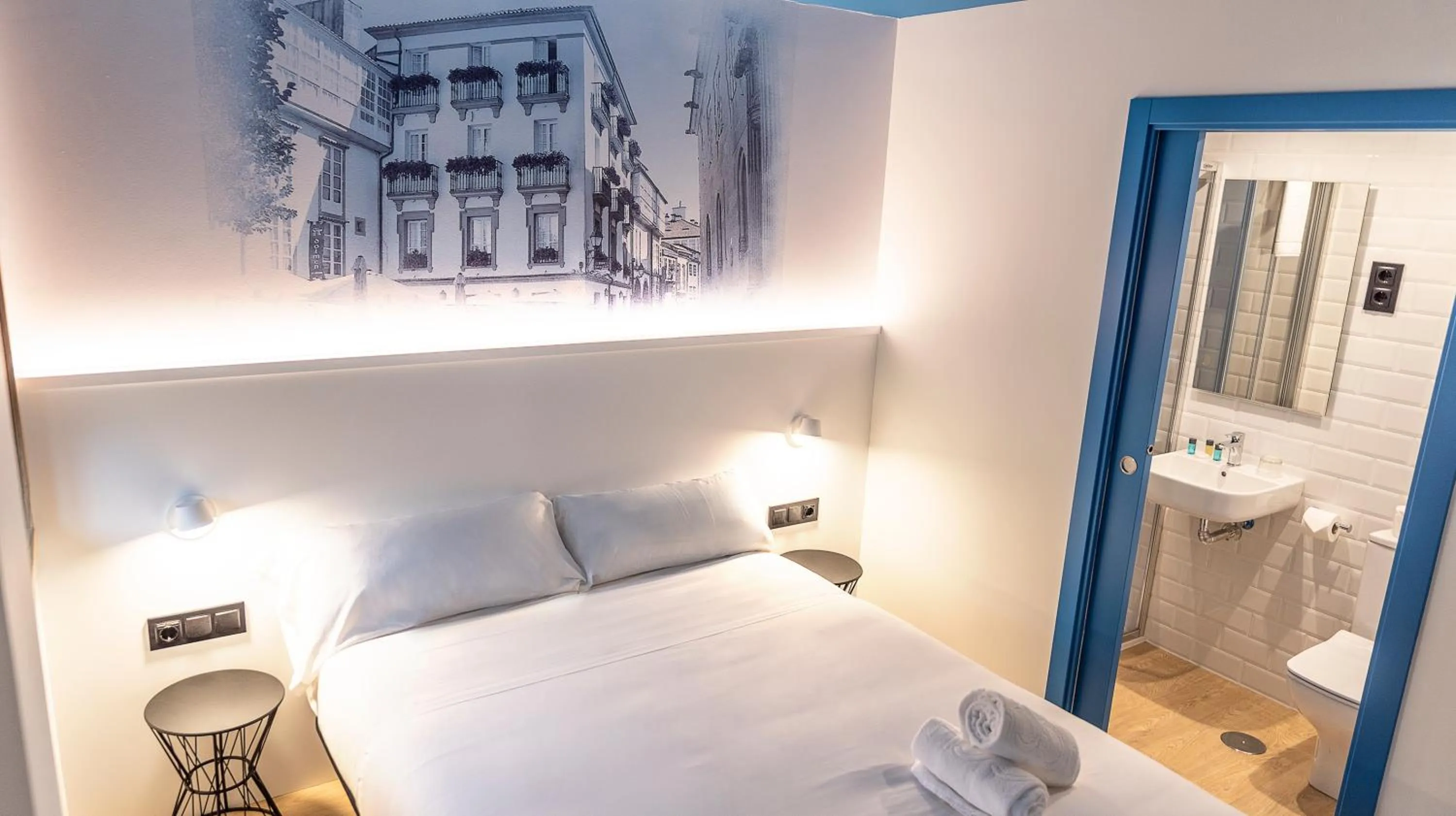 Bed in Alameda Rooms Santiago