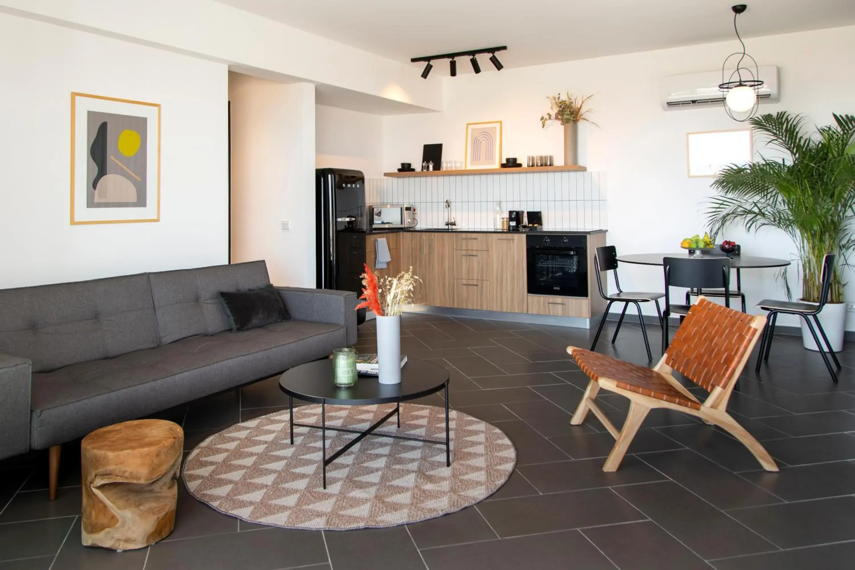 Two-Bedroom Suite in LIV URBAN Suites Two-Bedroom Suite in LIV URBAN Suites