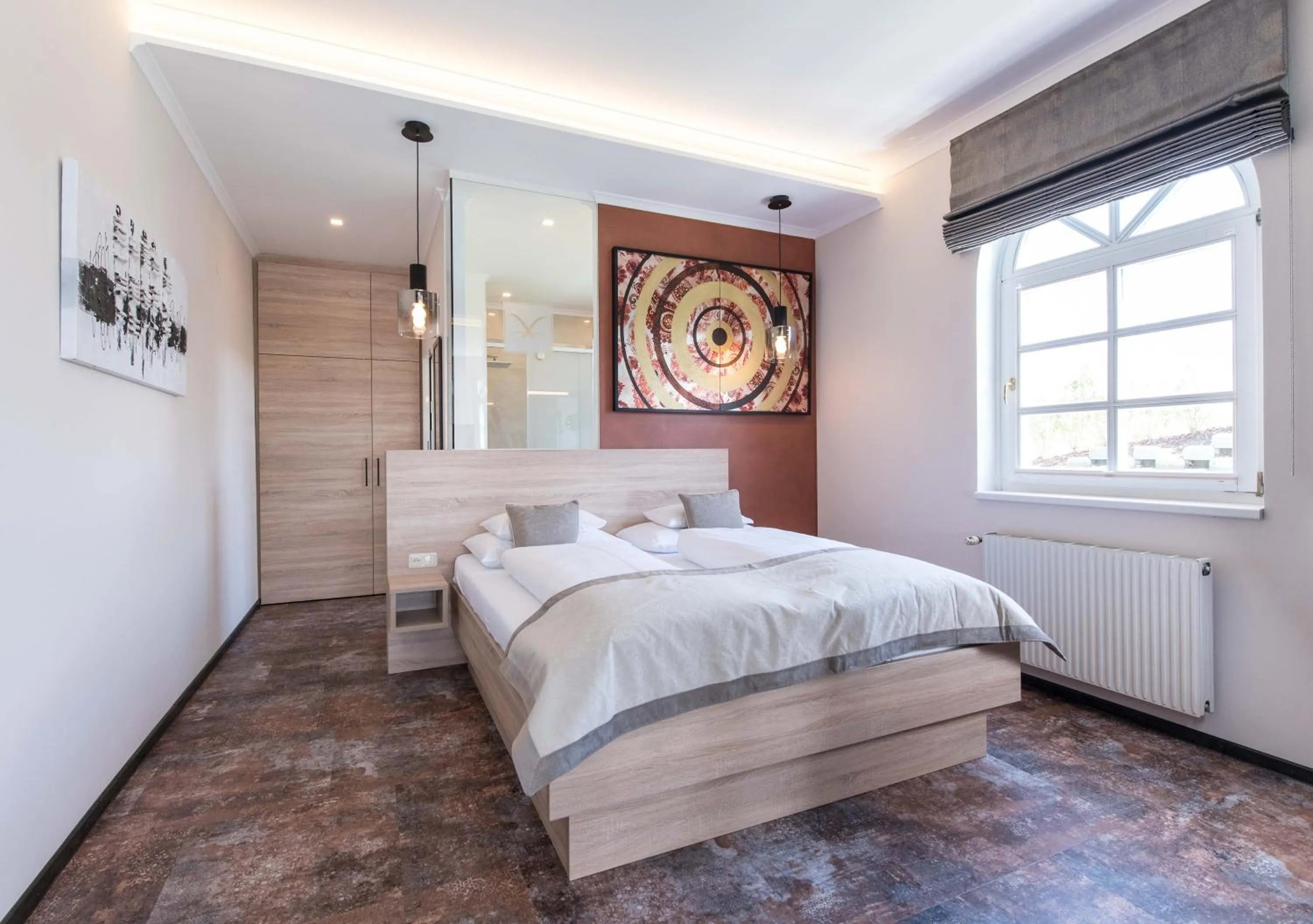 Photo of the whole room, Bed in Lust und Laune Hotel am Wörthersee