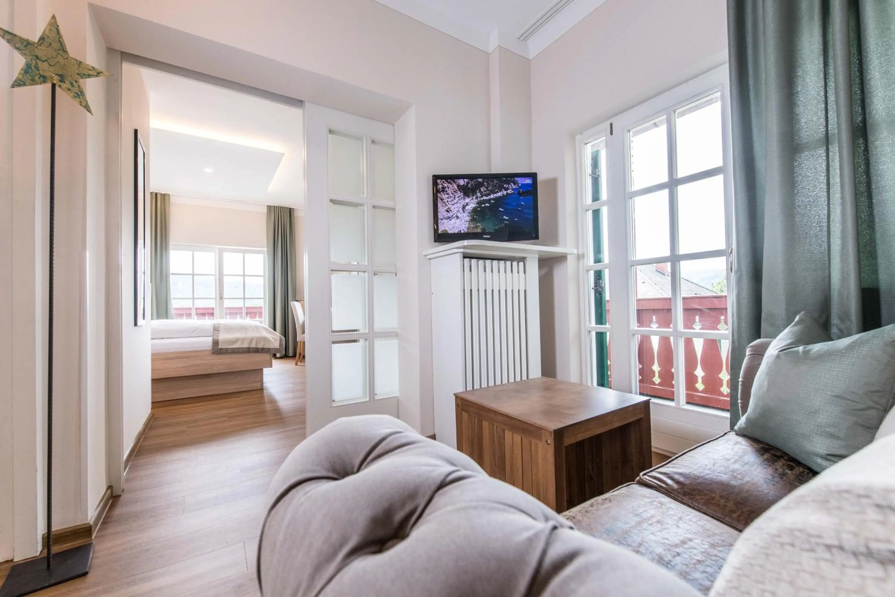 Seating area, Bed in Lust und Laune Hotel am Wörthersee