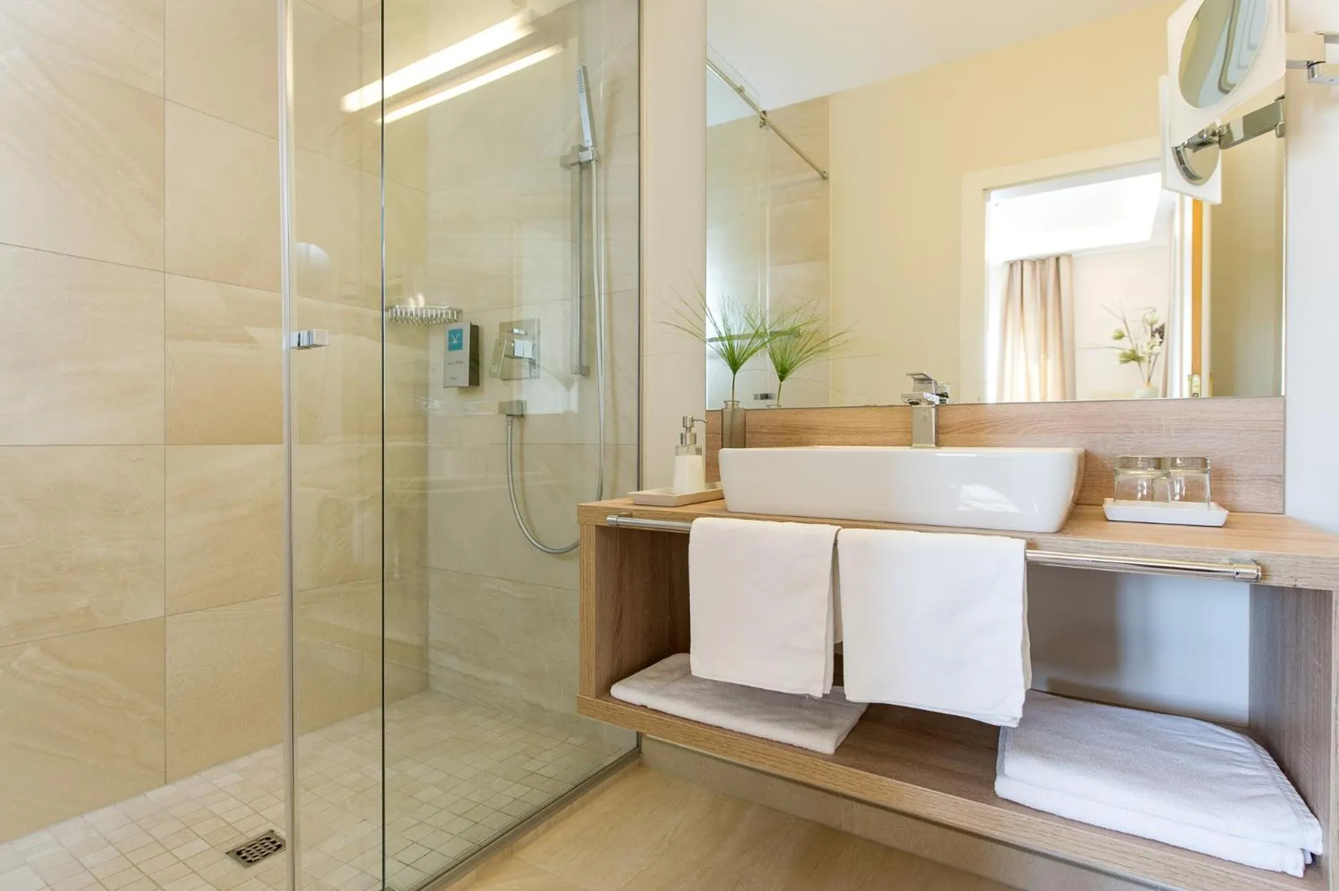 Bathroom in Lust und Laune Hotel am Wörthersee