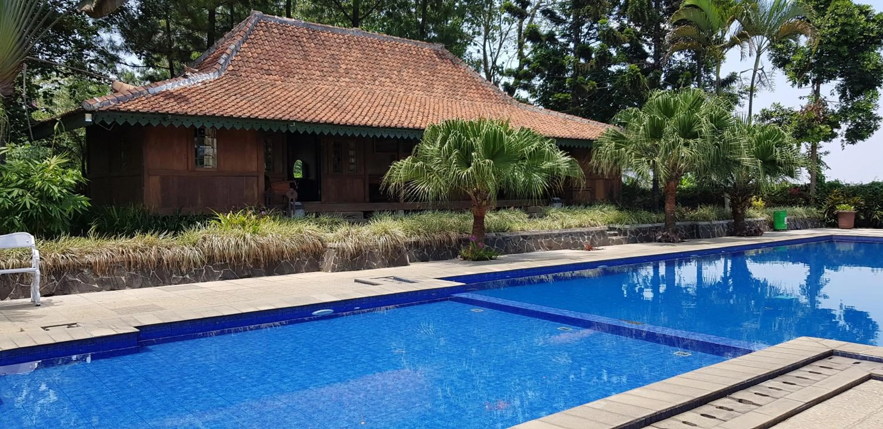Property building in Katumbiri Resort
