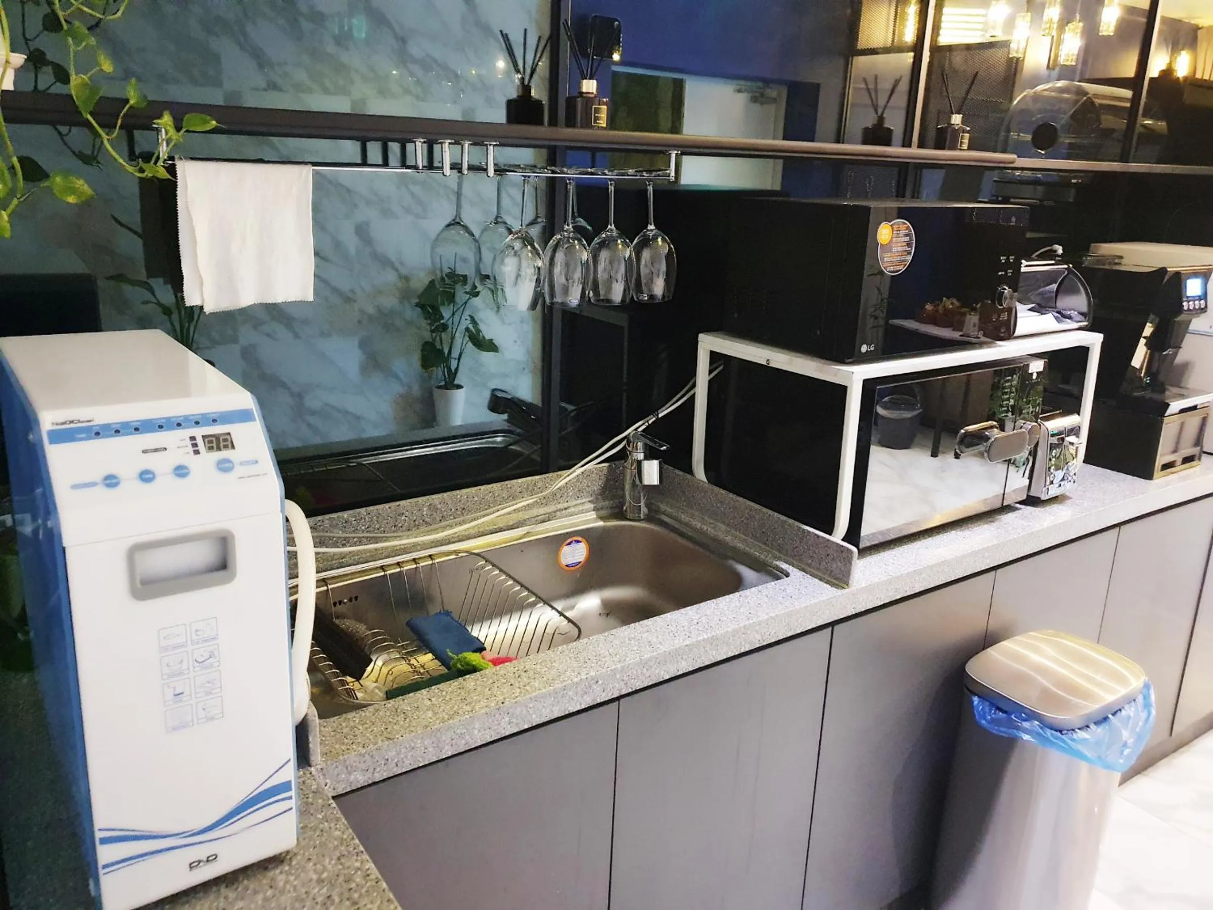 Kitchen or kitchenette in St. 179 Incheon Hotel