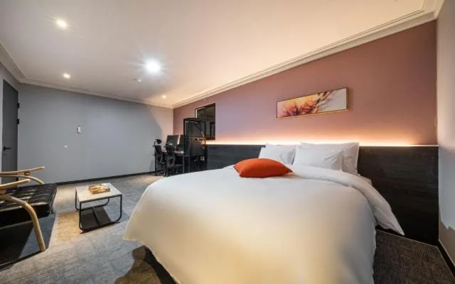 Bedroom in St. 179 Incheon Hotel