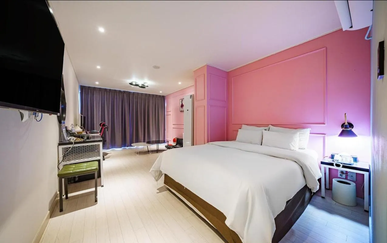 Bed in St. 179 Incheon Hotel