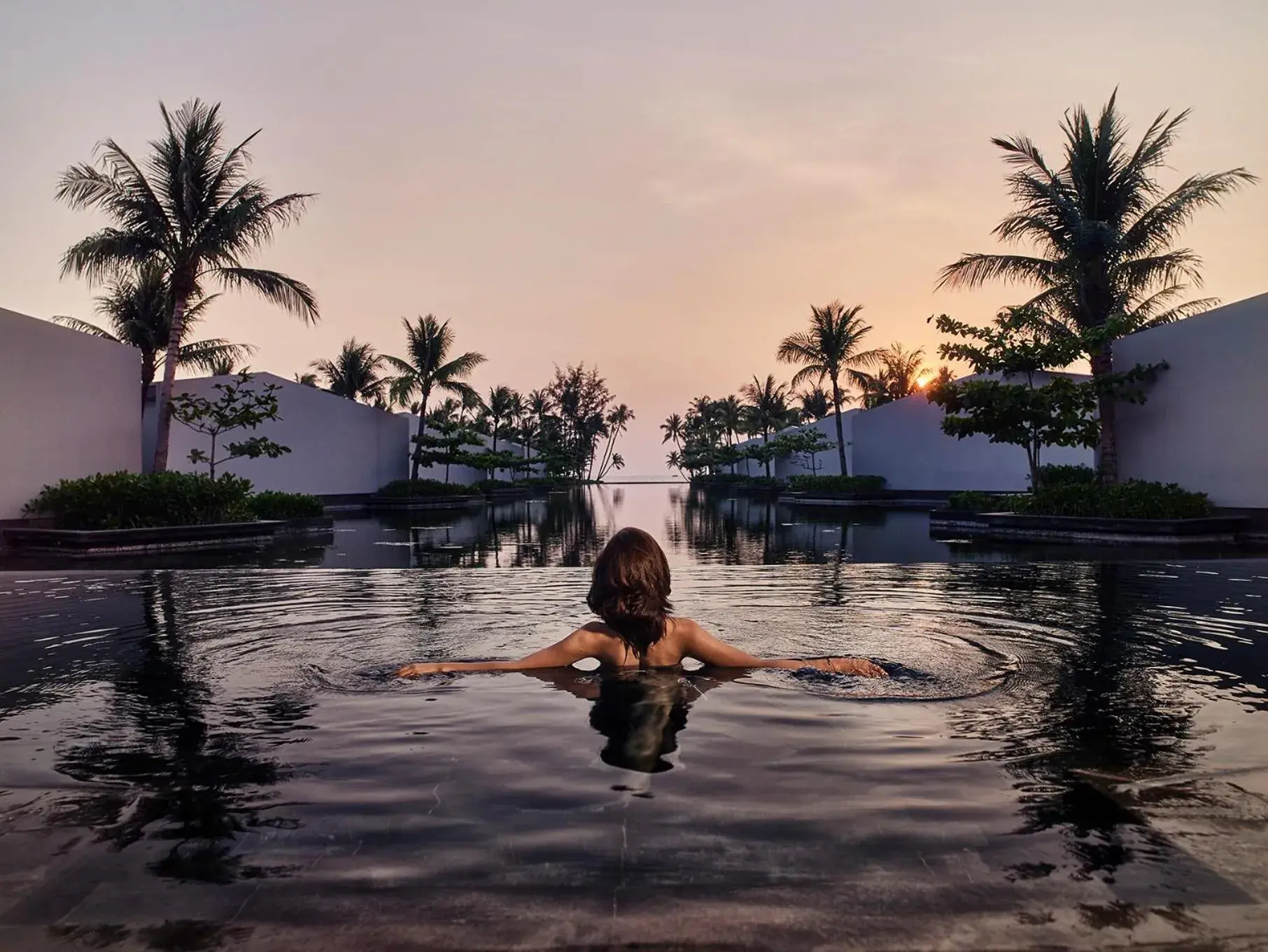 Three-Bedroom Lagoon Pool Villa in Regent Phu Quoc Three-Bedroom Lagoon Pool Villa in Regent Phu Quoc