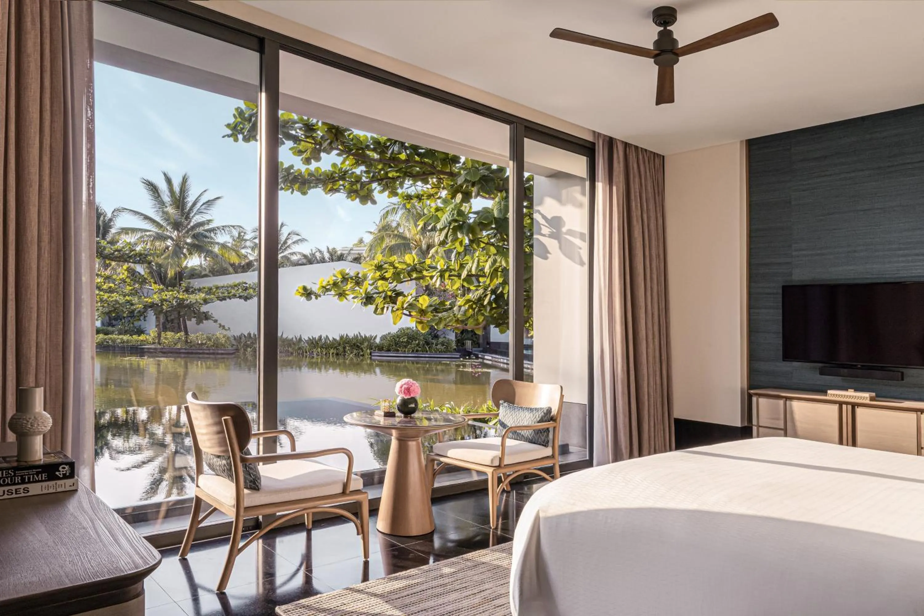 Photo of the whole room in Regent Phu Quoc