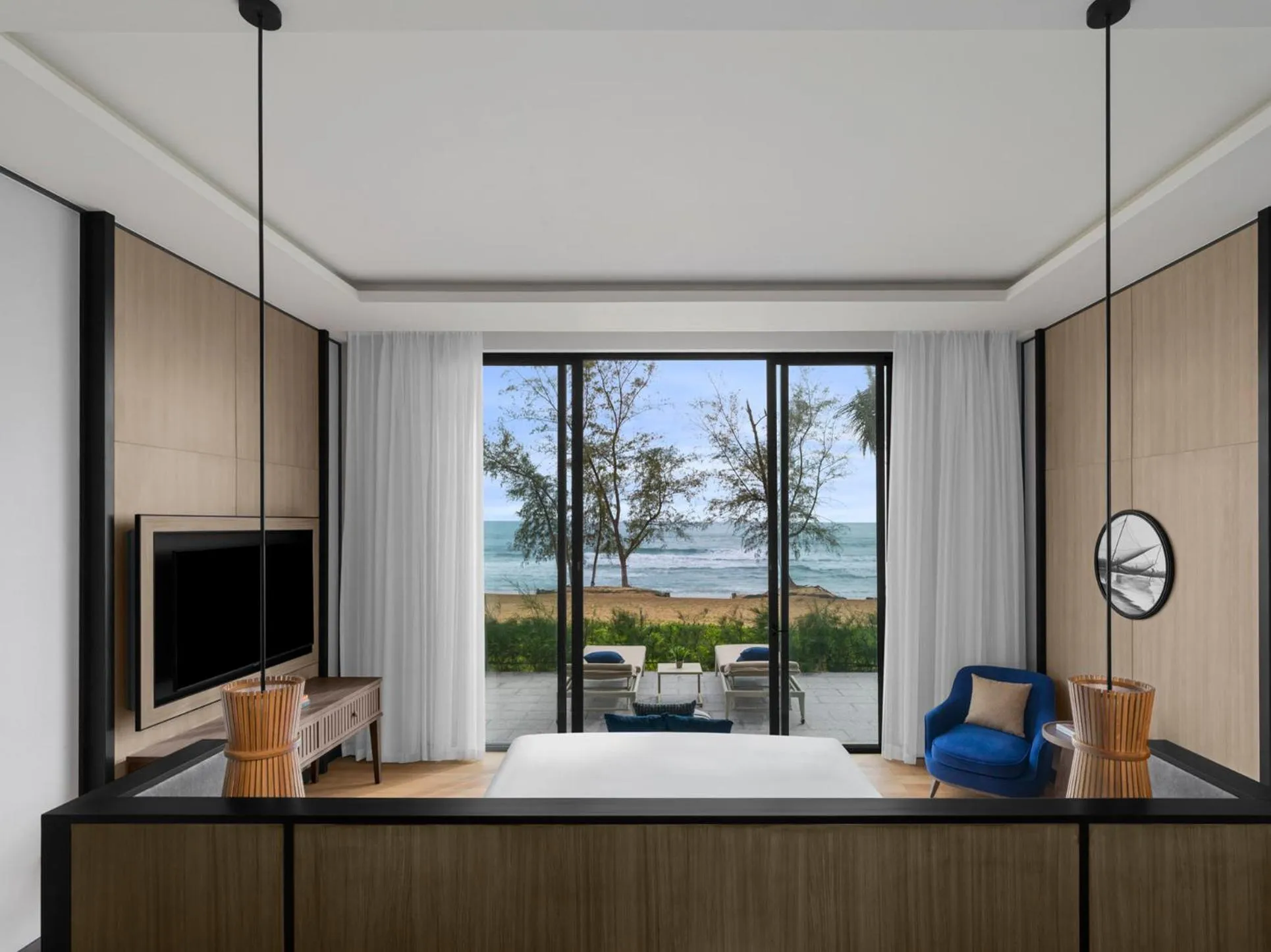 Photo of the whole room in Crowne Plaza Phu Quoc Starbay by IHG